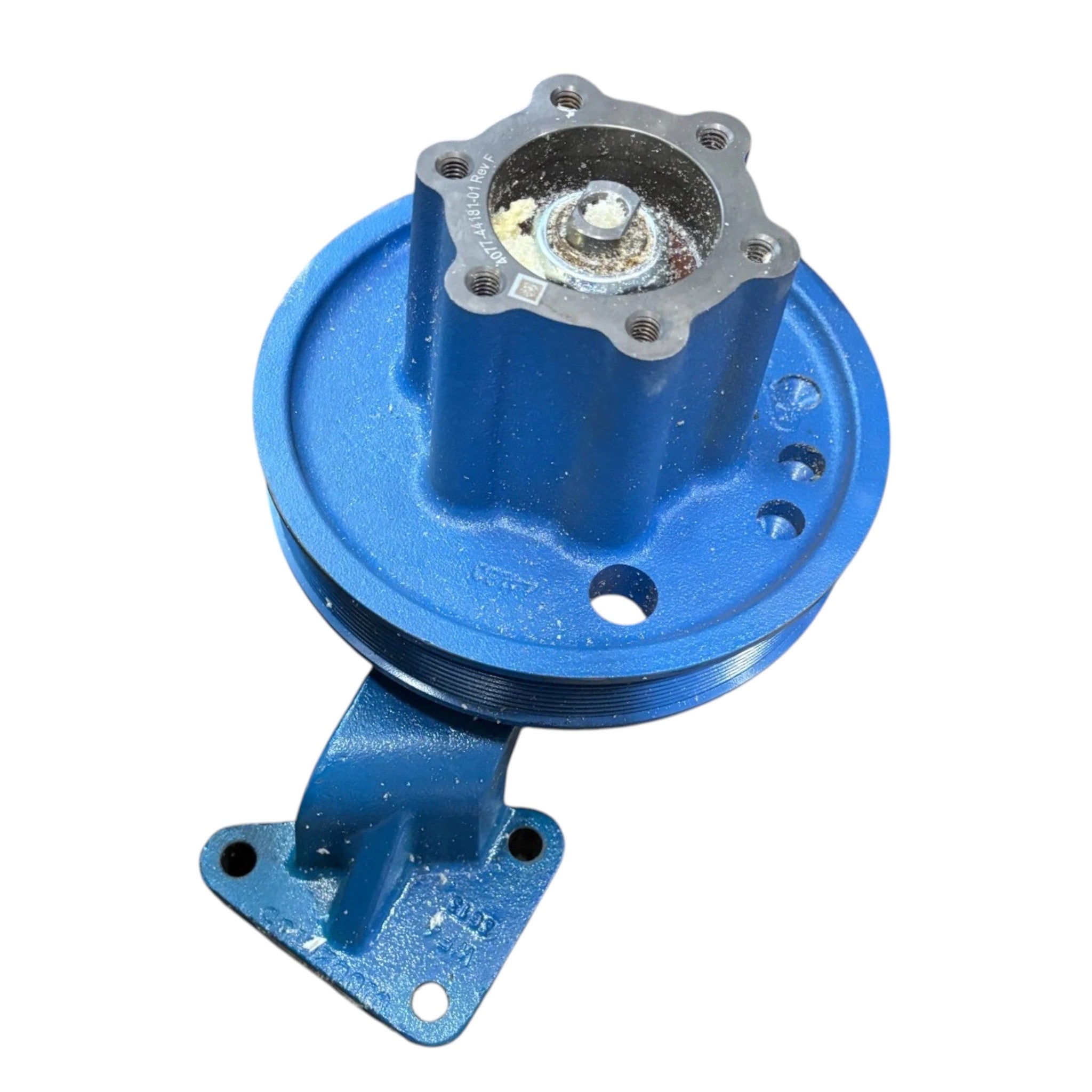 2587332C91 Genuine International Fan Drive Pulley Hub