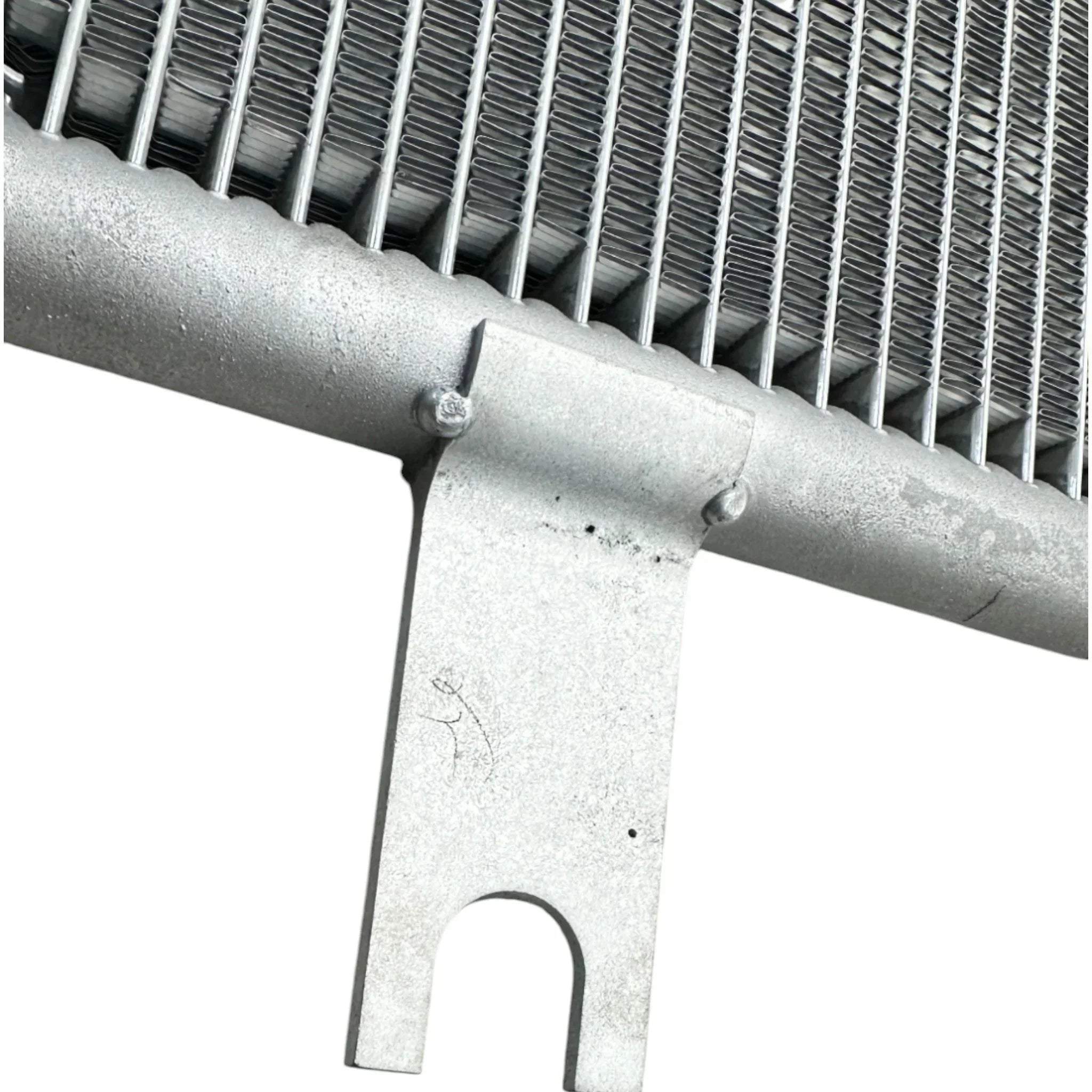 2604851C91 Genuine International A/C Radiator
