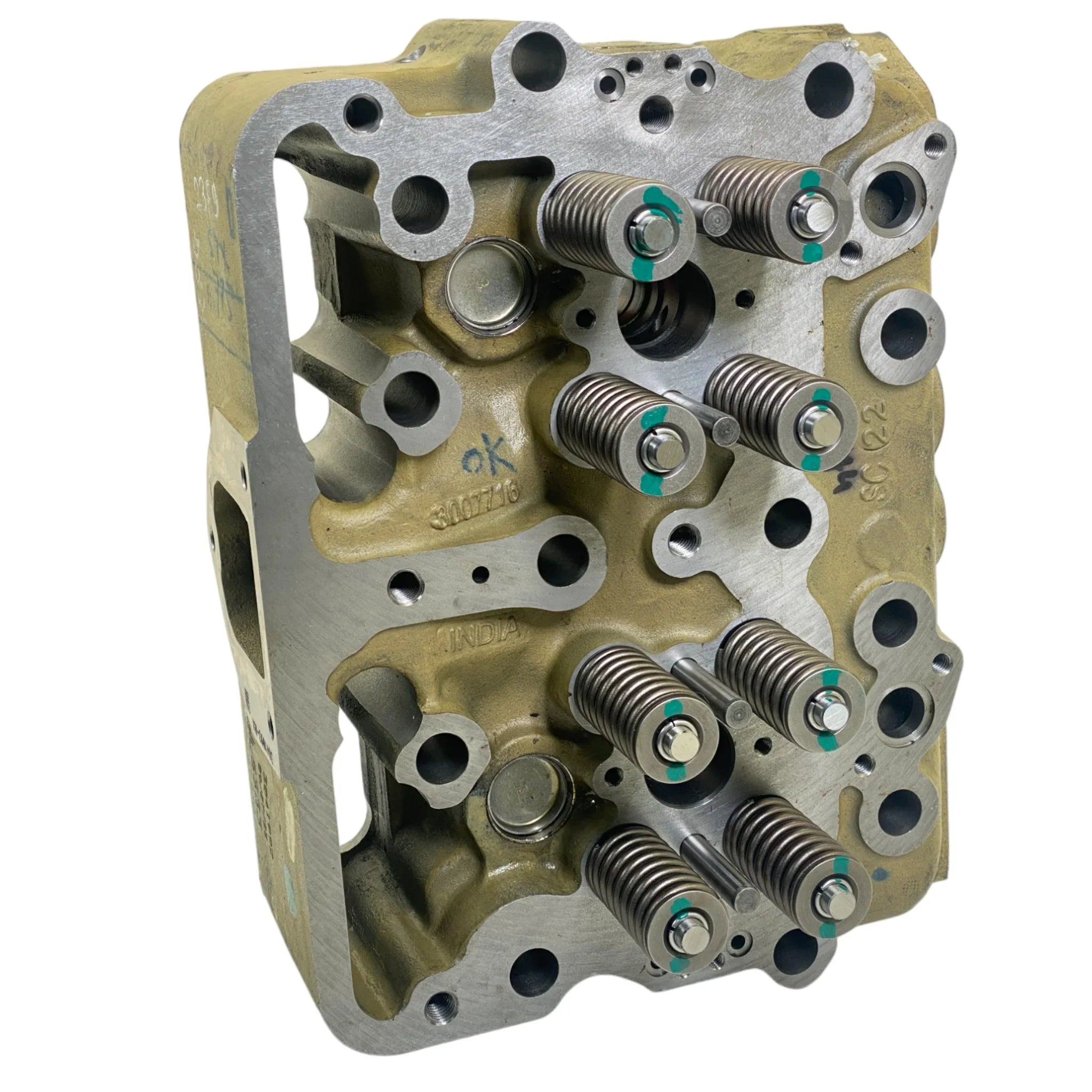 3041994 Genuine Cummins Engine Cylinder Head 88Nt