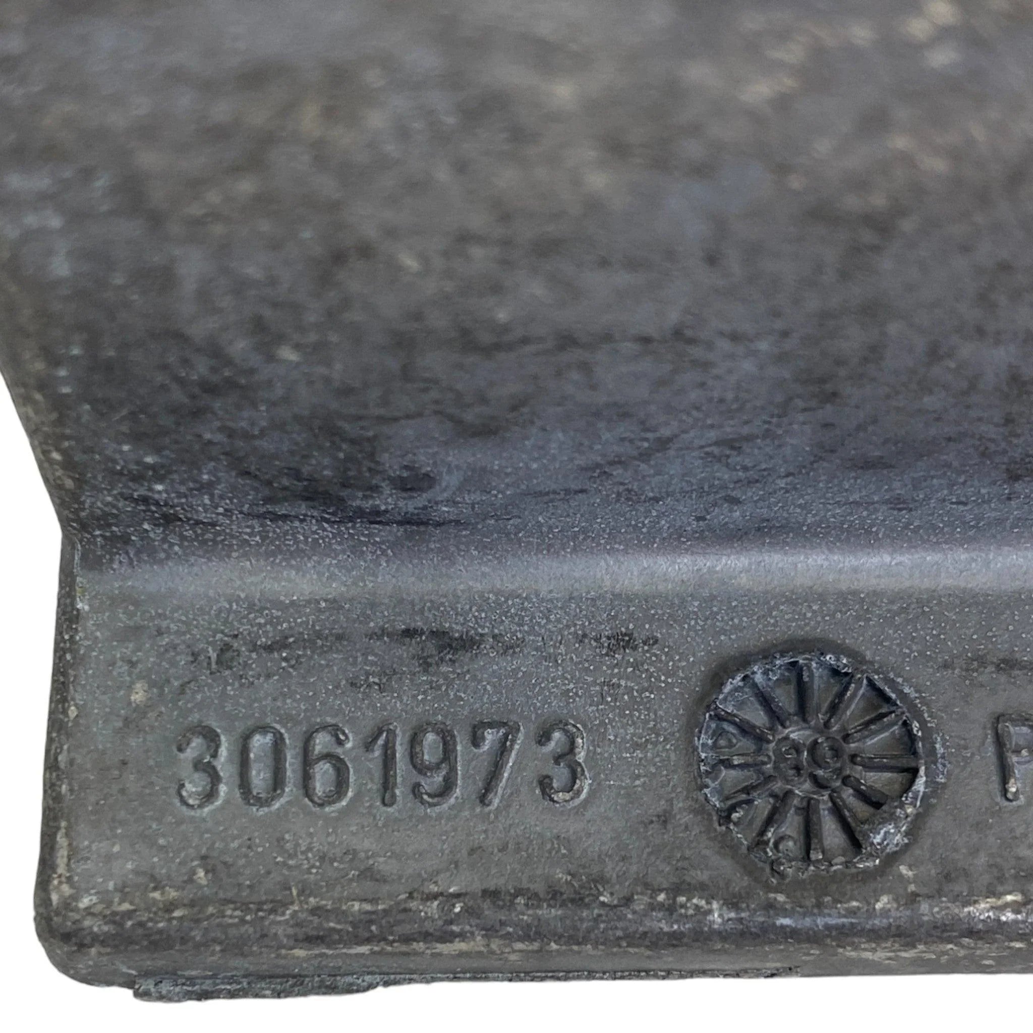 3062154 Genuine Cummins Corrosion Resistor Head