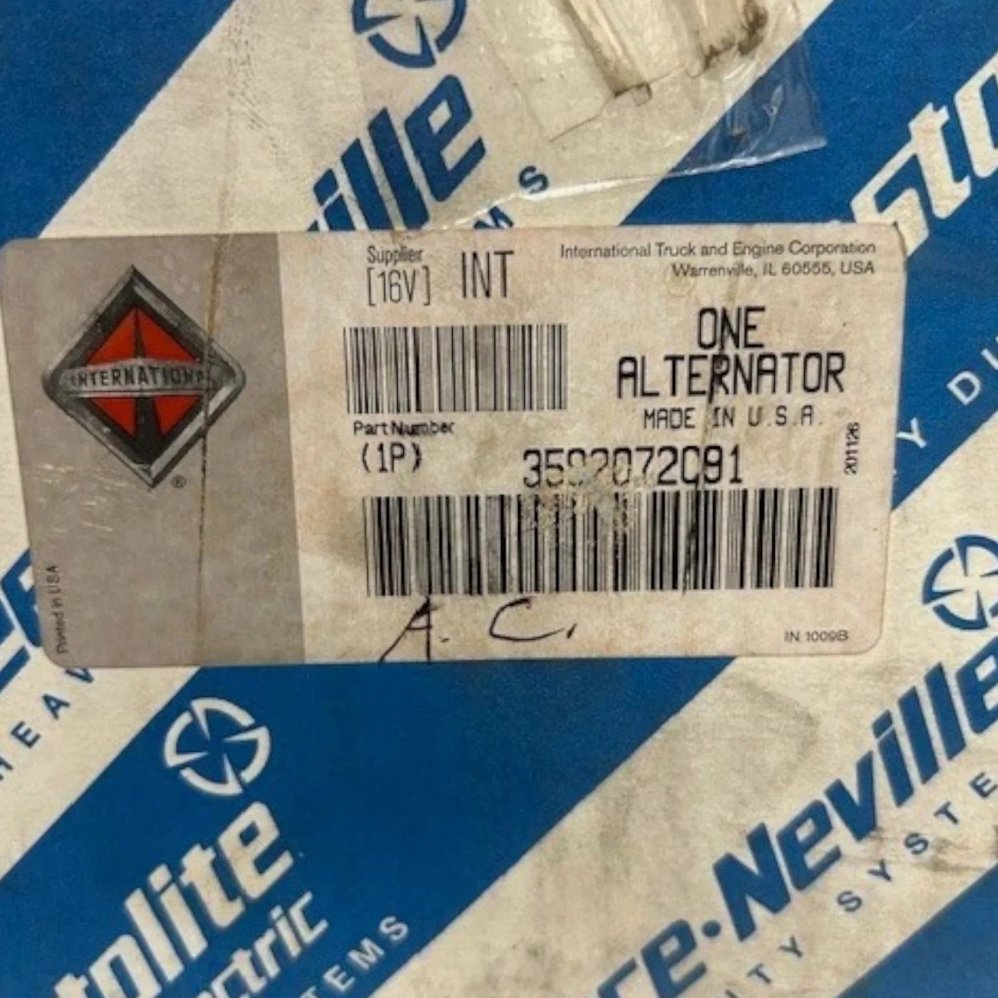3582072C91 Genuine International Alternator 12V 140A