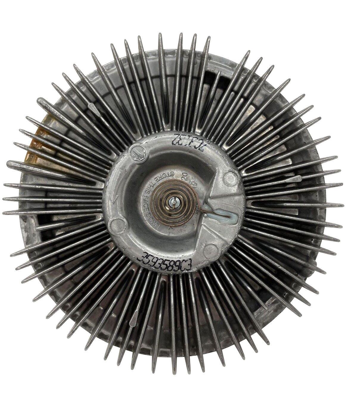 3593589C3 Genuine International Drive Fan 585 Series Screw On