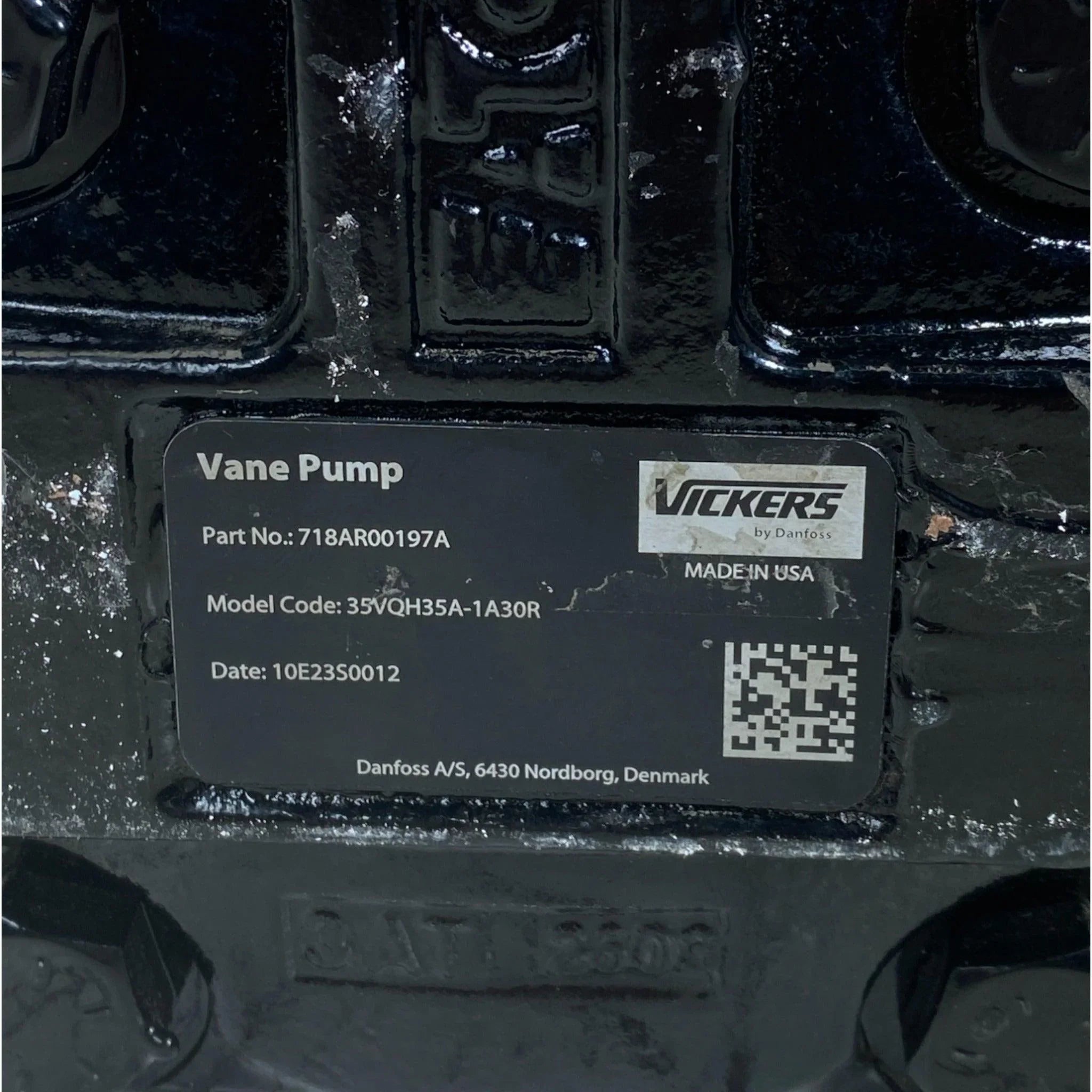 718AR00197A Genuine Vickers VQH Vane Pump