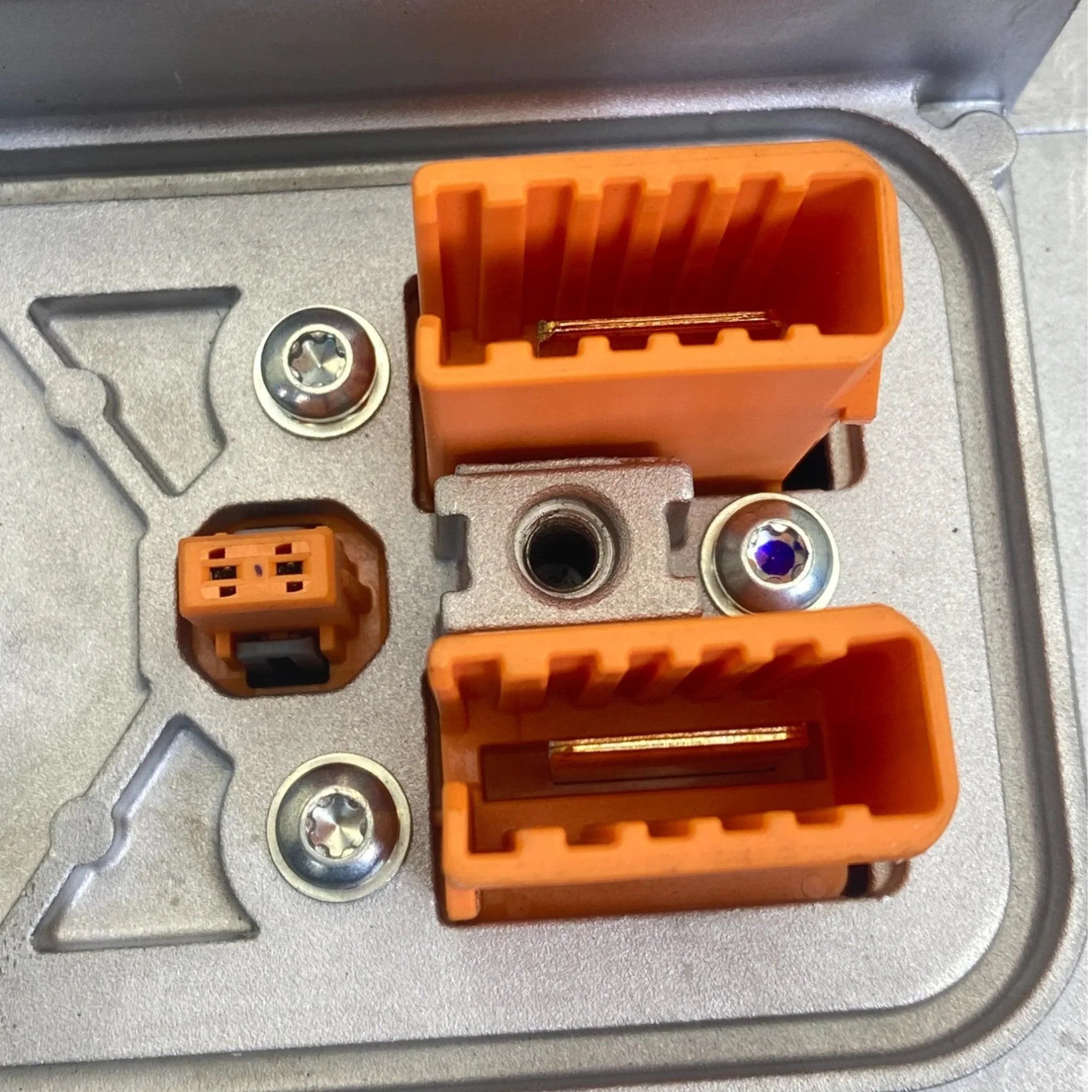 36010567 Genuine Volvo Drive Motor Inverter