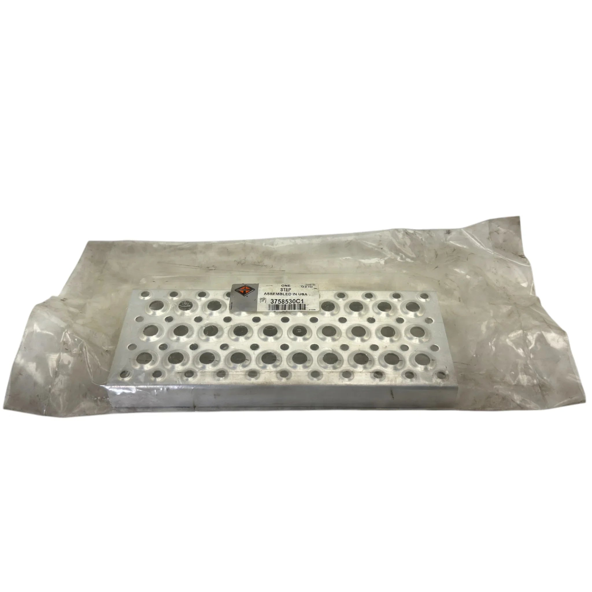 3758530C1 Genuine International Step Aluminum 142 X 448