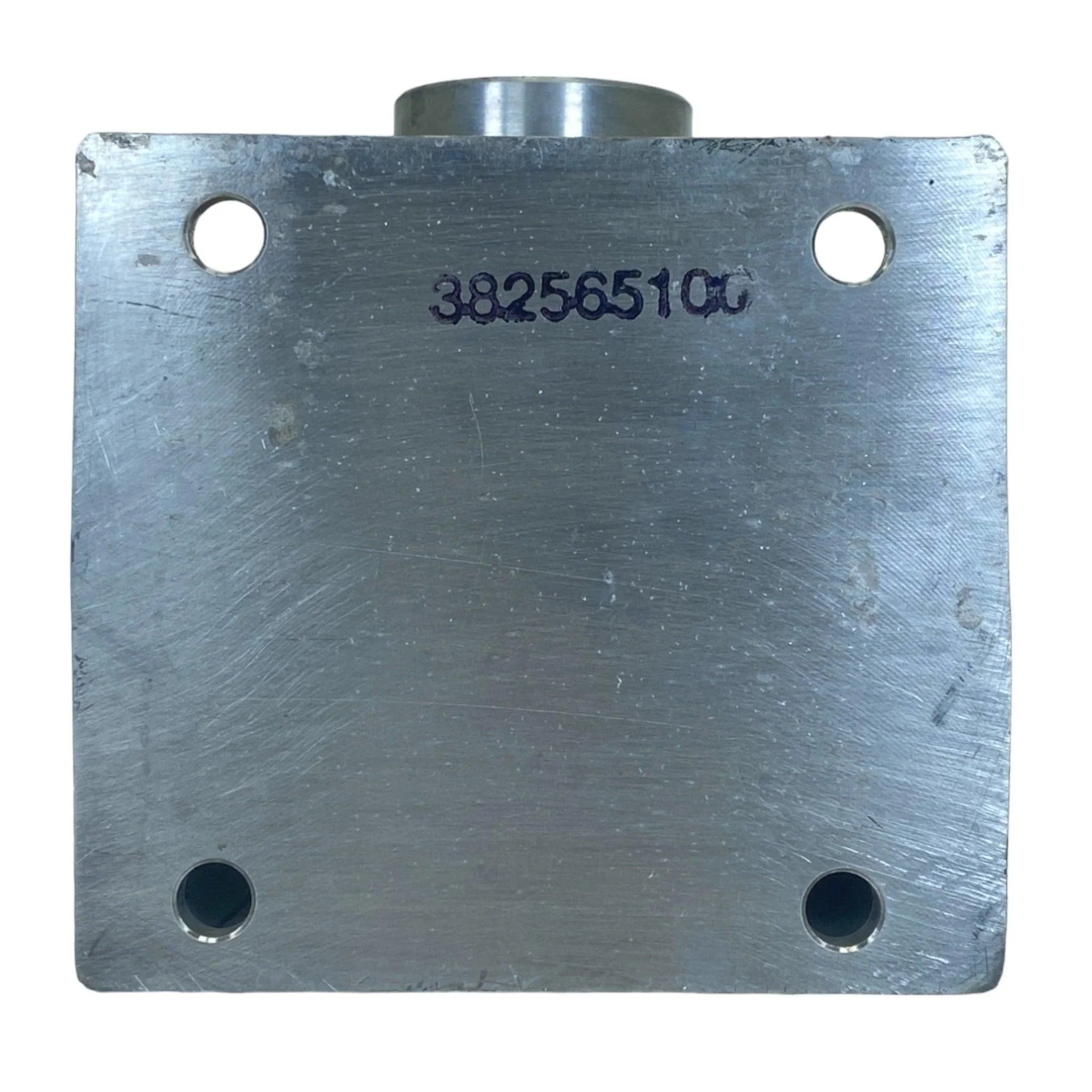 3834123S Genuine Cummins Lubricating Oil Filter Head
