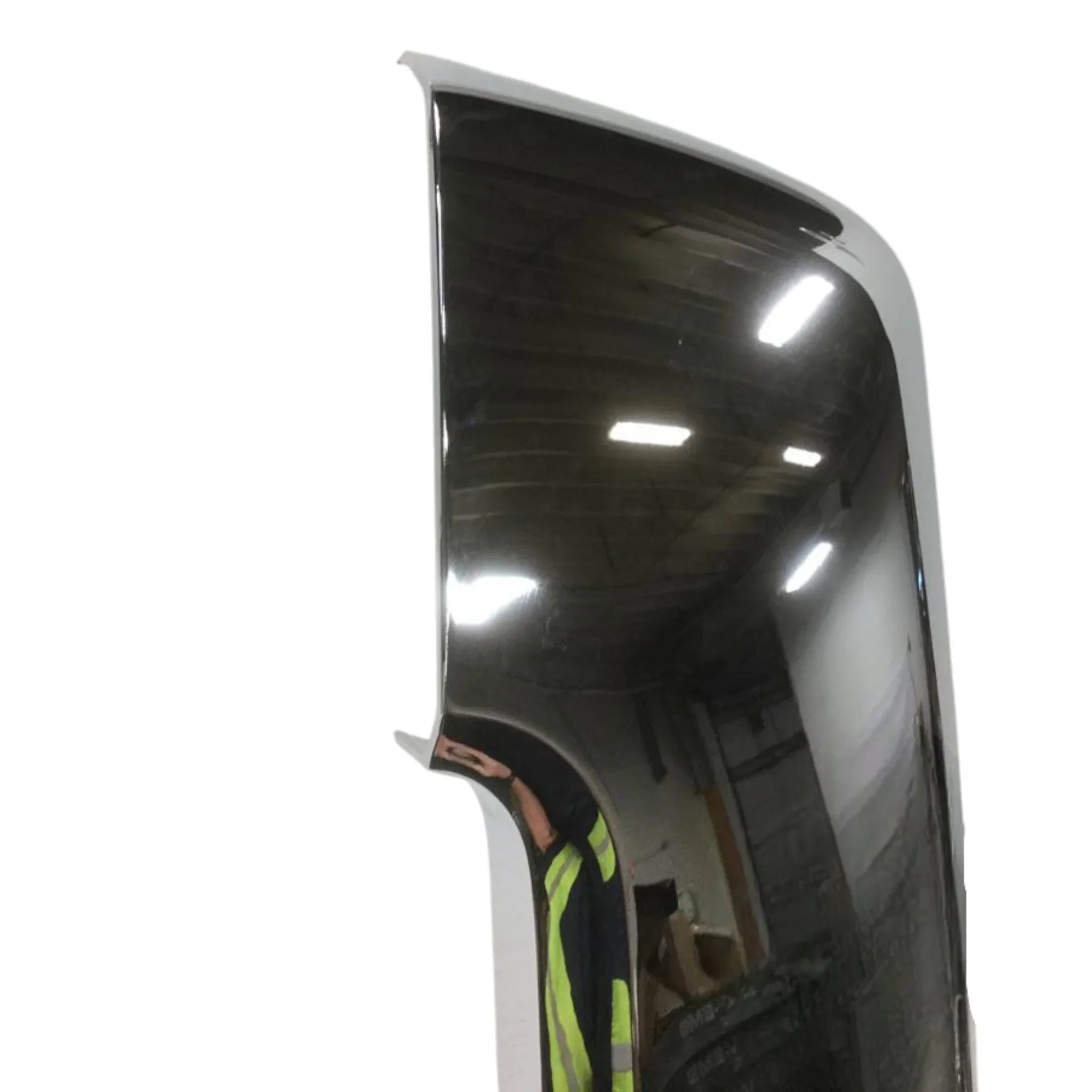 82122697 Genuine Volvo Radiator Grille - Truck To Trailer