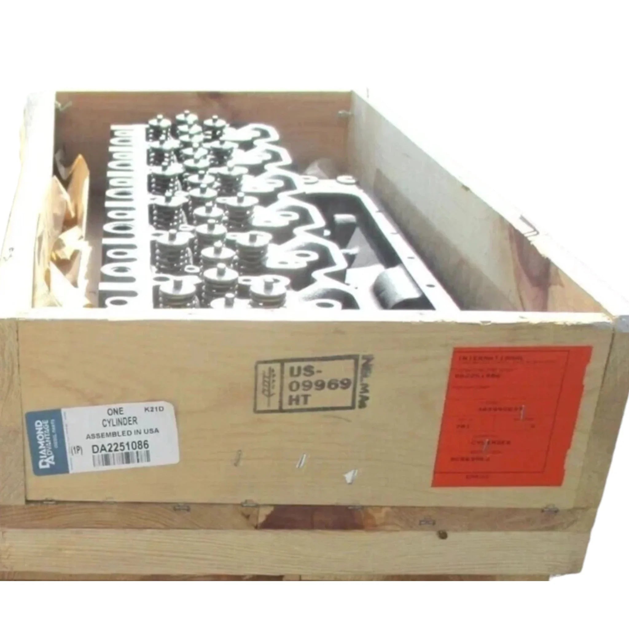 3943627 Genuine International Cylinder Head