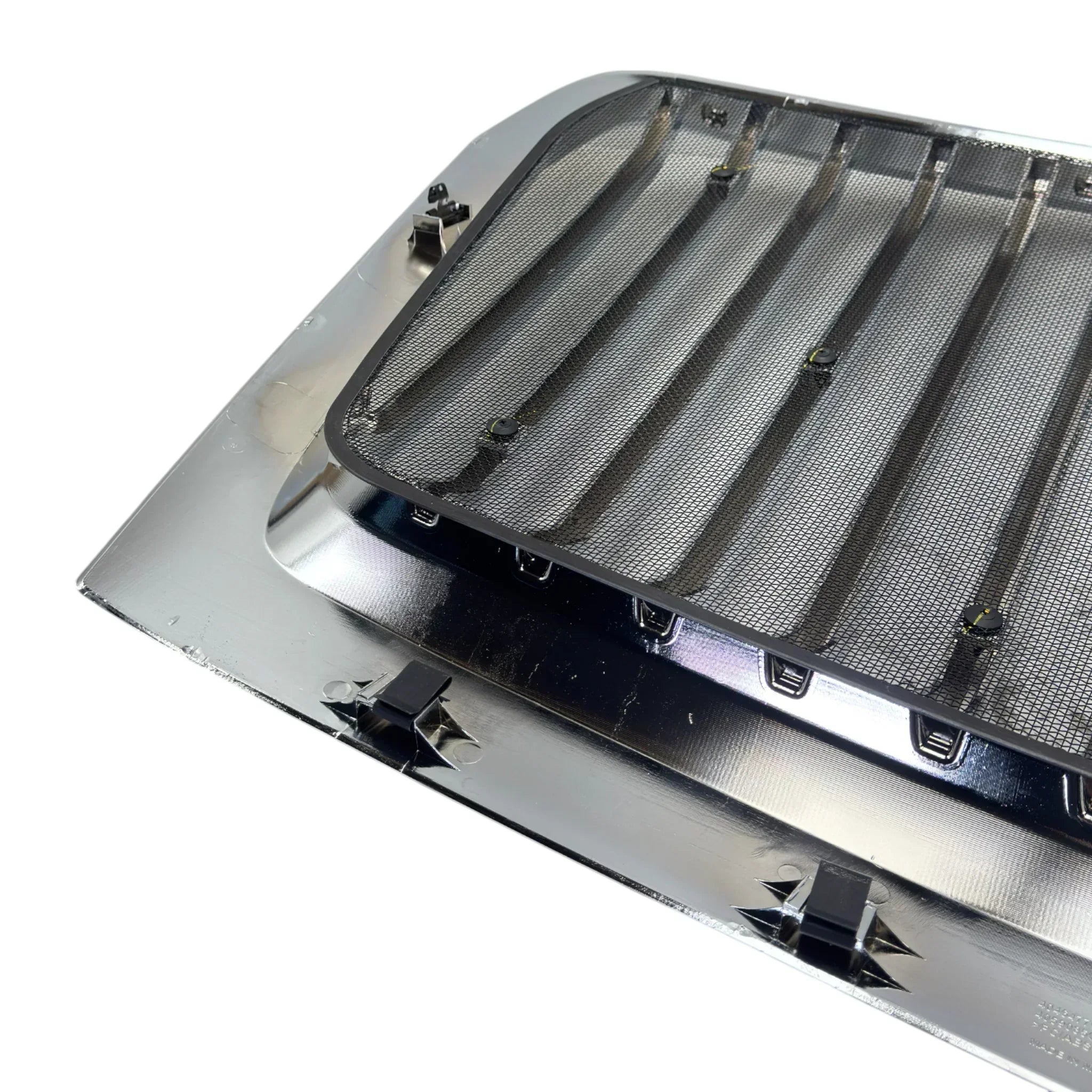 4039860C91 Genuine International Chrome Grille