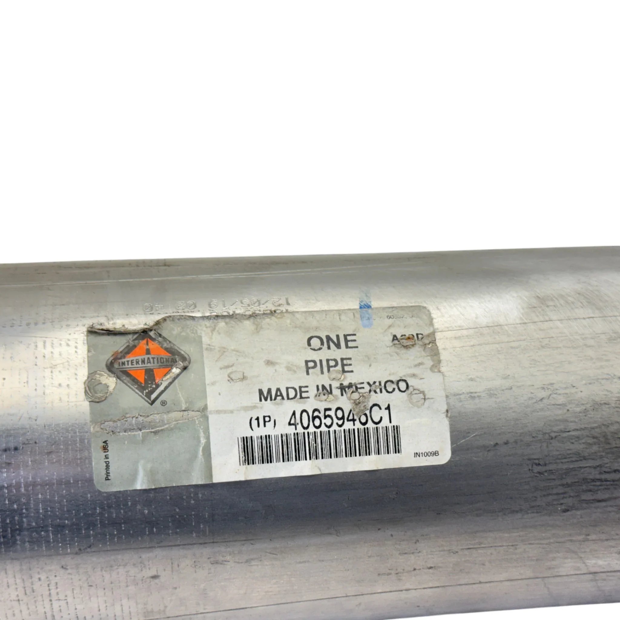 4065946C1 Genuine International Tail Intermediate Pipe