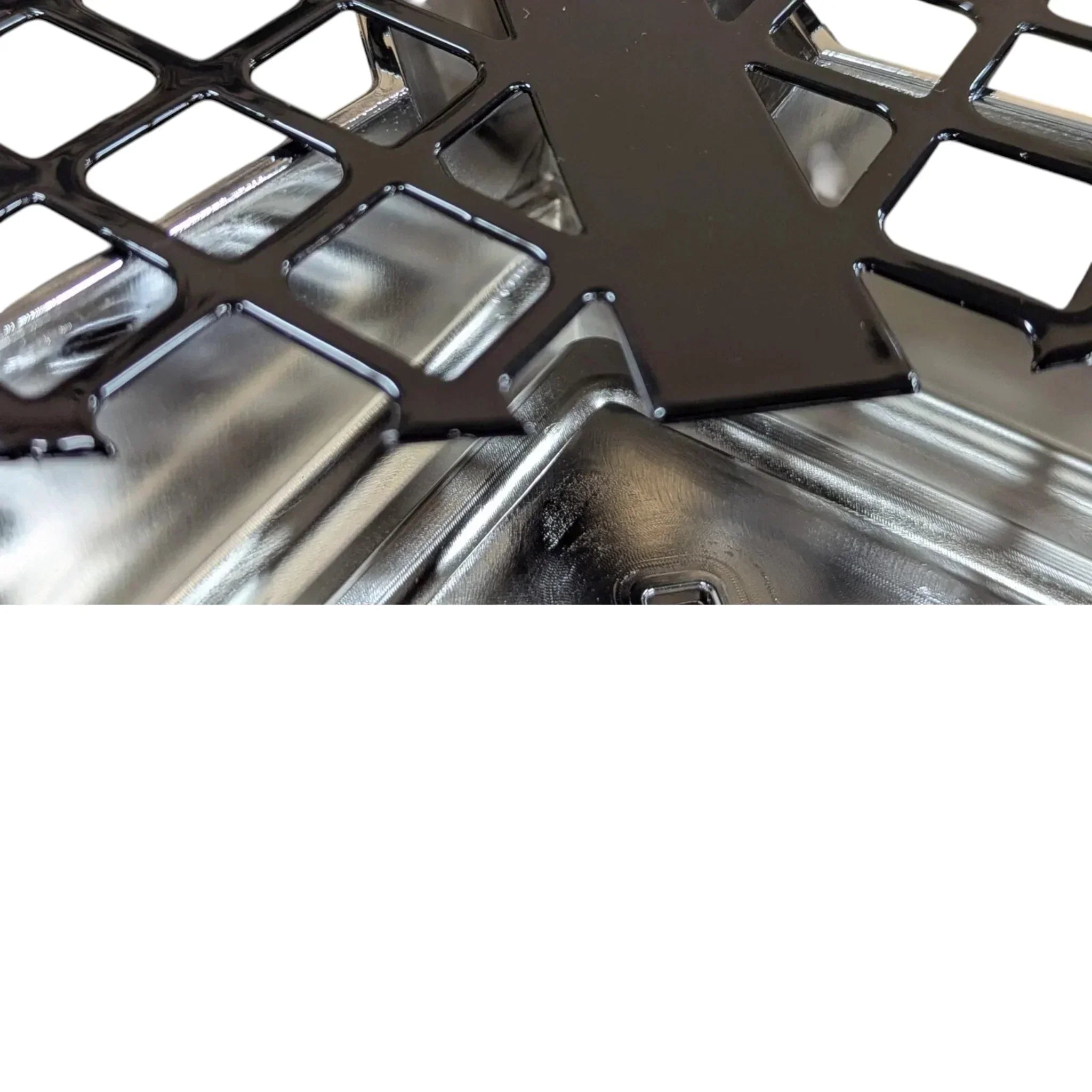 4081829C91 Genuine International Chrome Grille Assembly