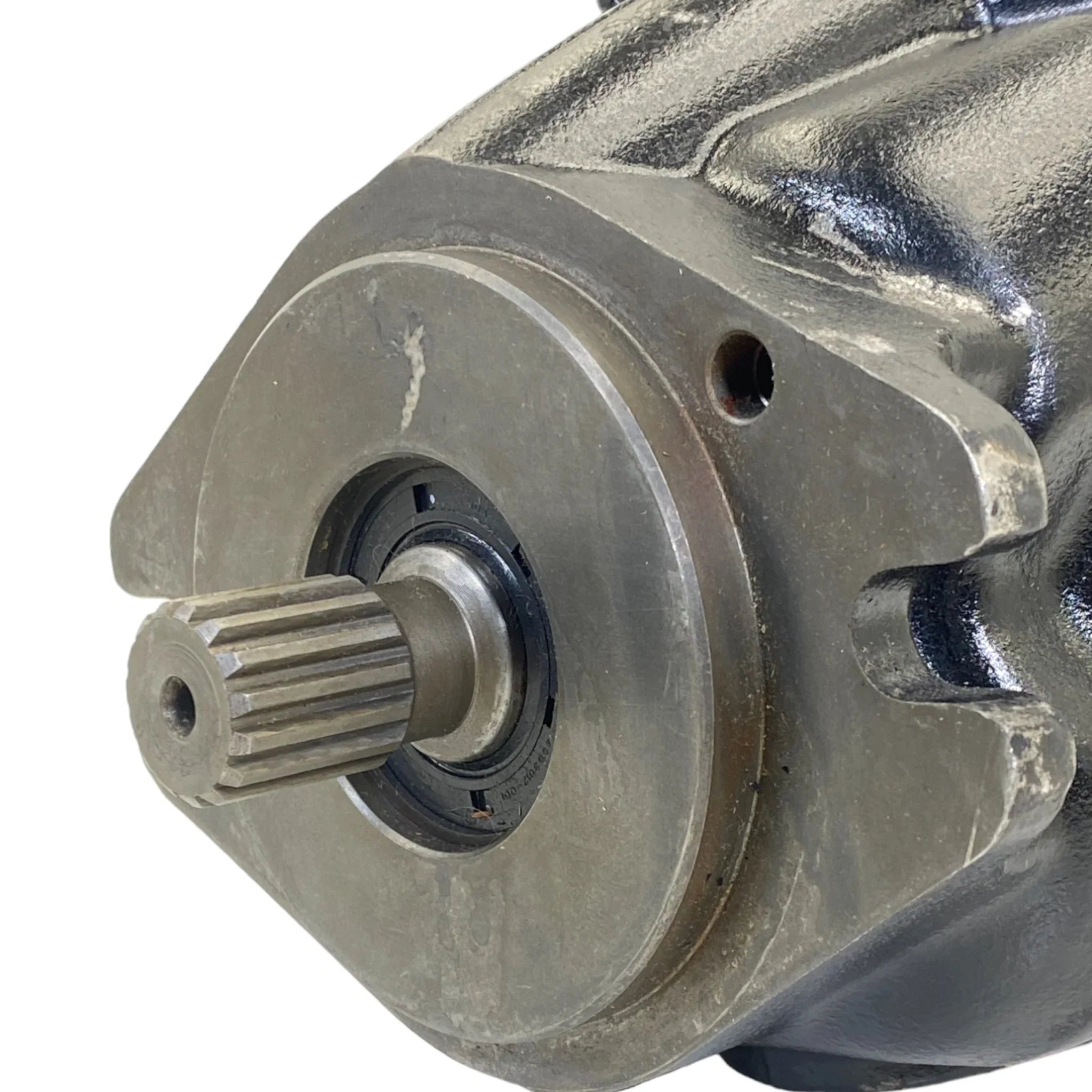 421AK01563C Genuine Eaton Hydraulic Pump