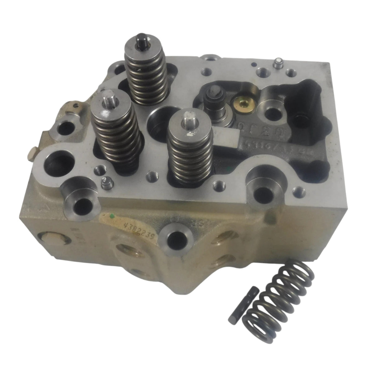 4382239RX Cummins Cylinder Head