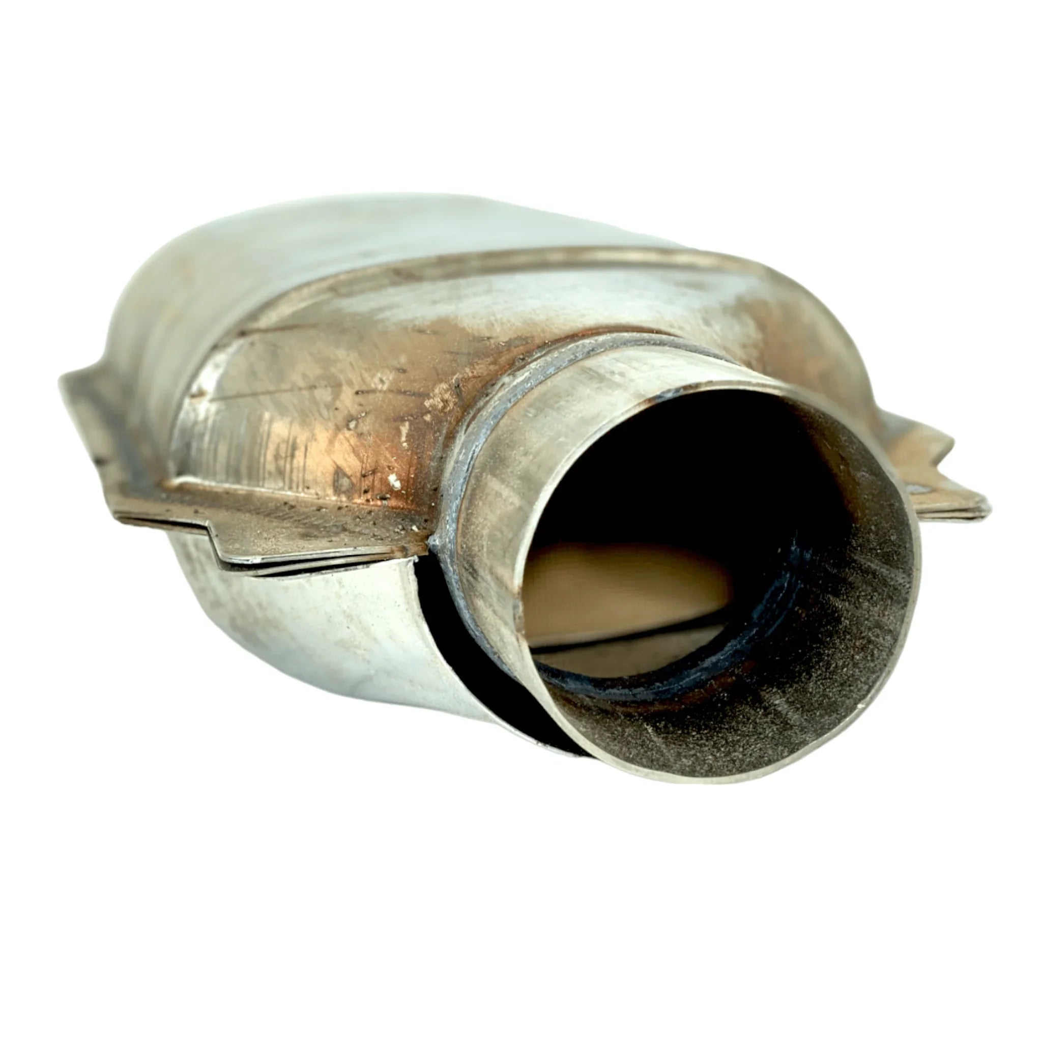 445006 Magnaflow Universal Catalytic Converter - 2.50In