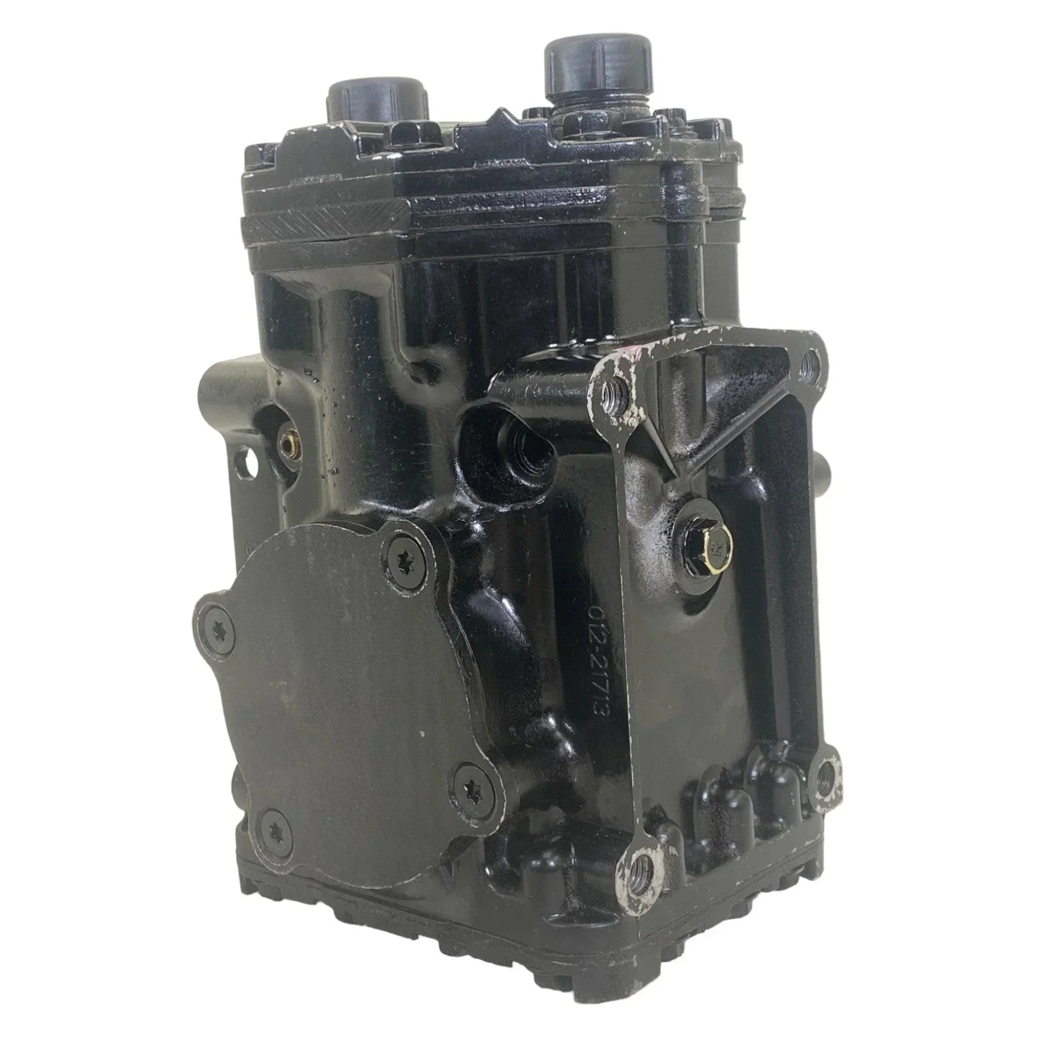 468323C92 Genuine International A/C Compressor