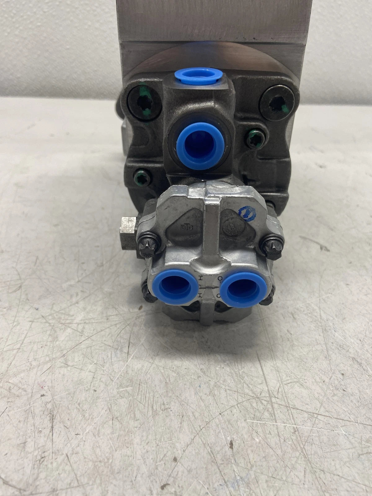 20R1636 Genuine CAT Hydraulic Injector Pump Group