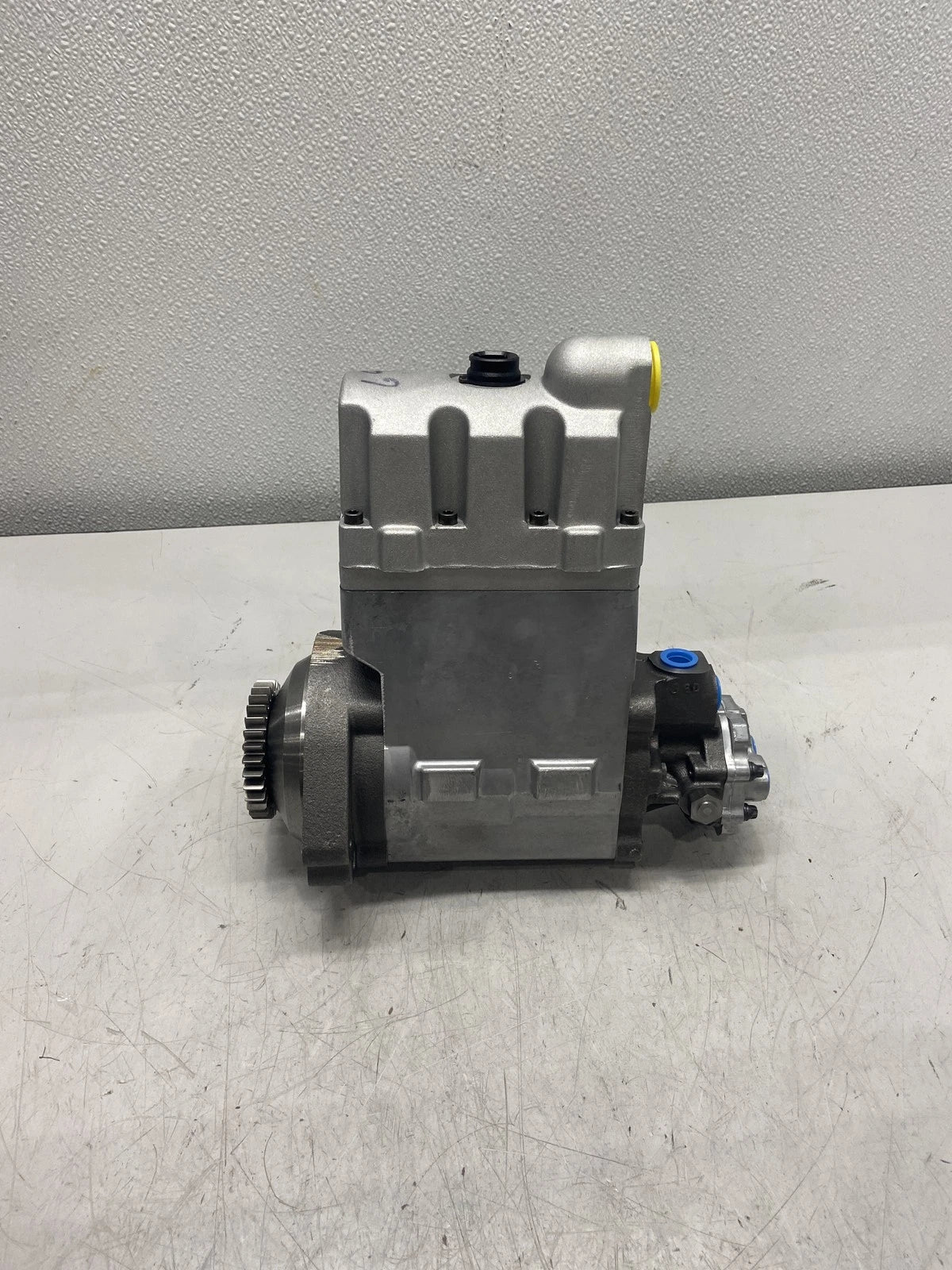 20R1636 Genuine CAT Hydraulic Injector Pump Group