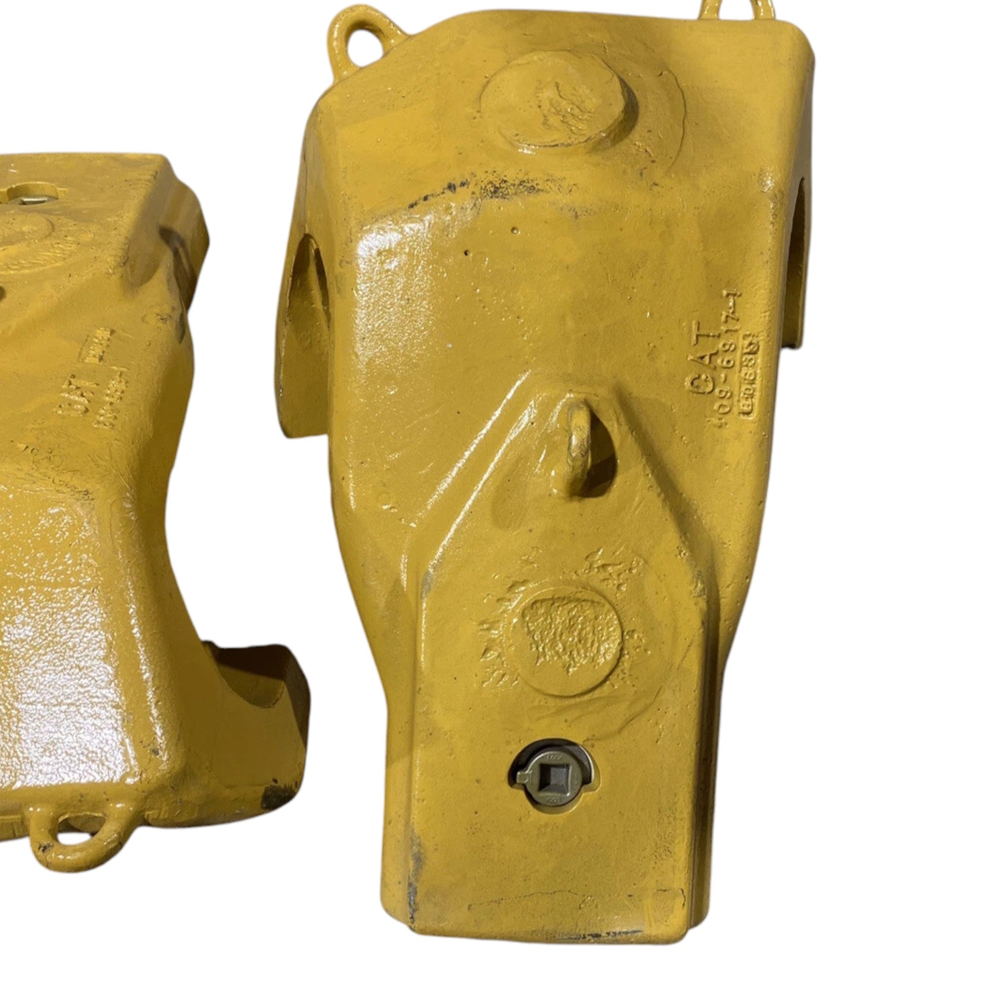 5096919 CAT Base Edge Shroud