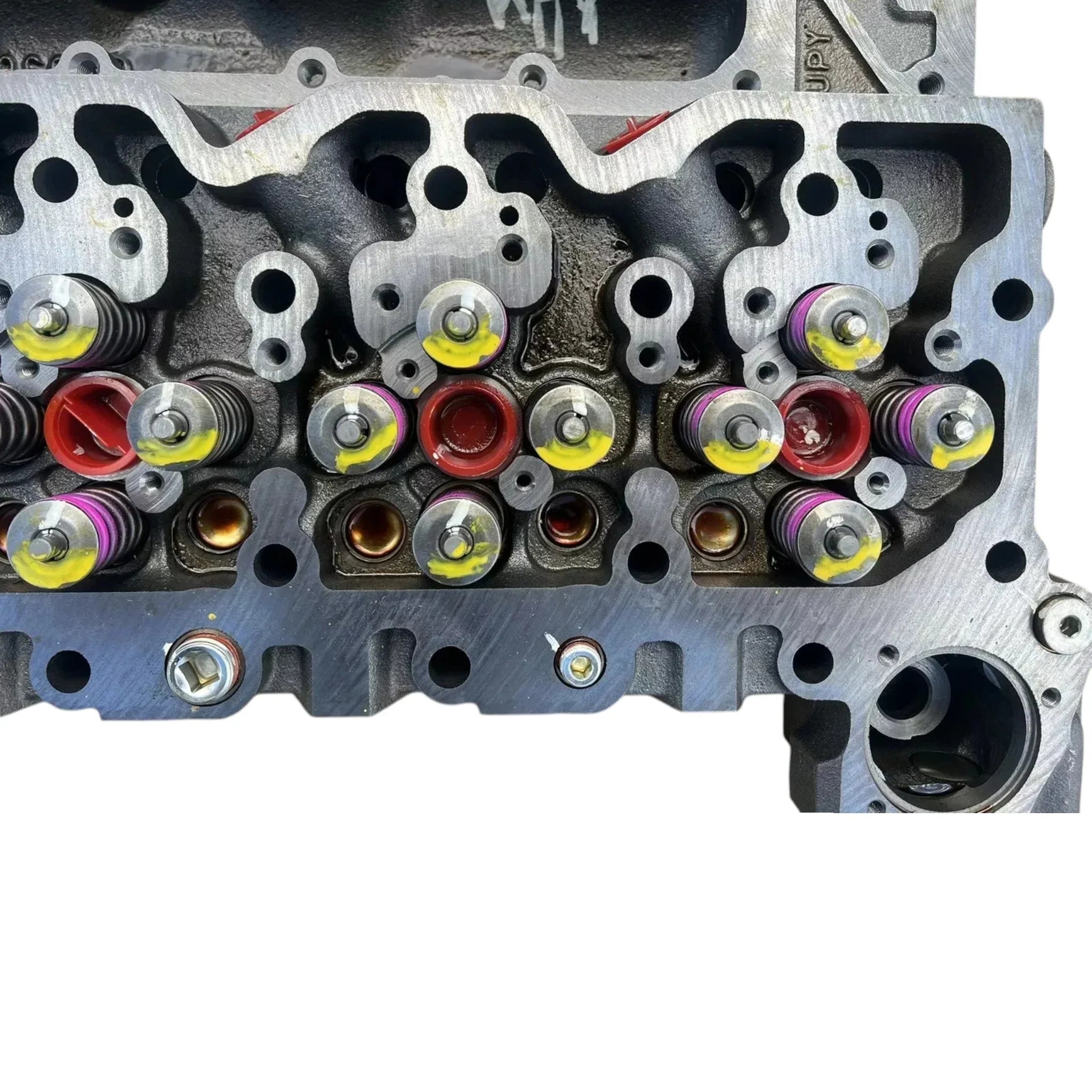 5272457 Genuine Cummins Cylinder Head
