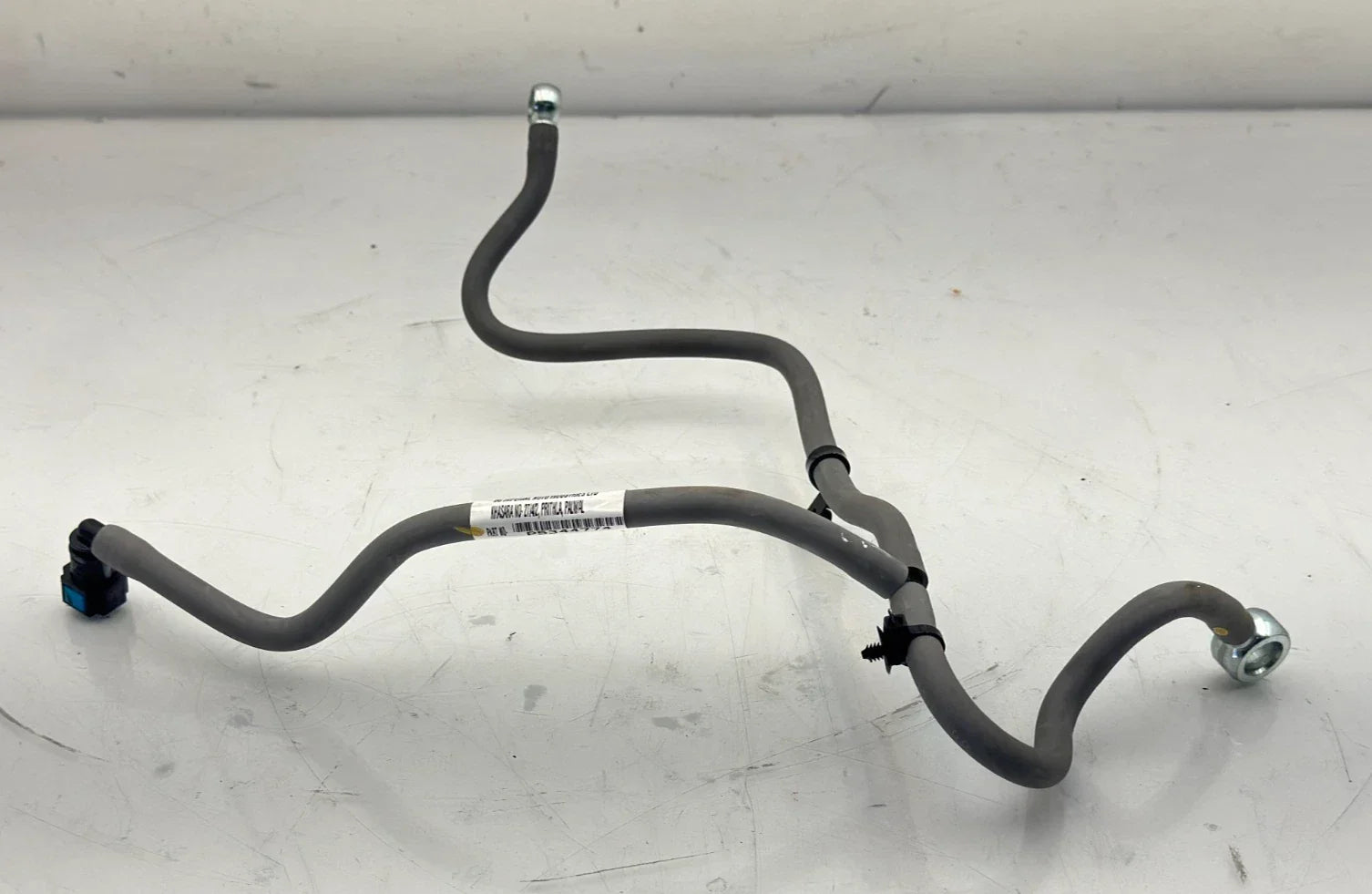 5282390 Genuine Cummins Fuel Drain Tube
