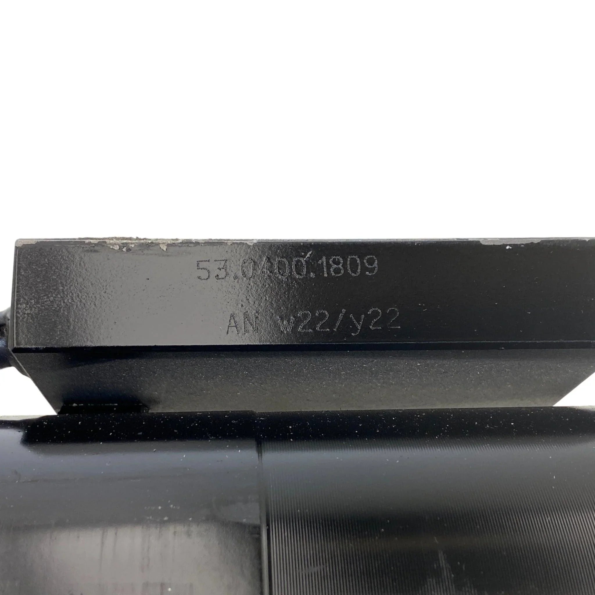 53.0400.1809GT Genuine GENIE Tilt Cylinder