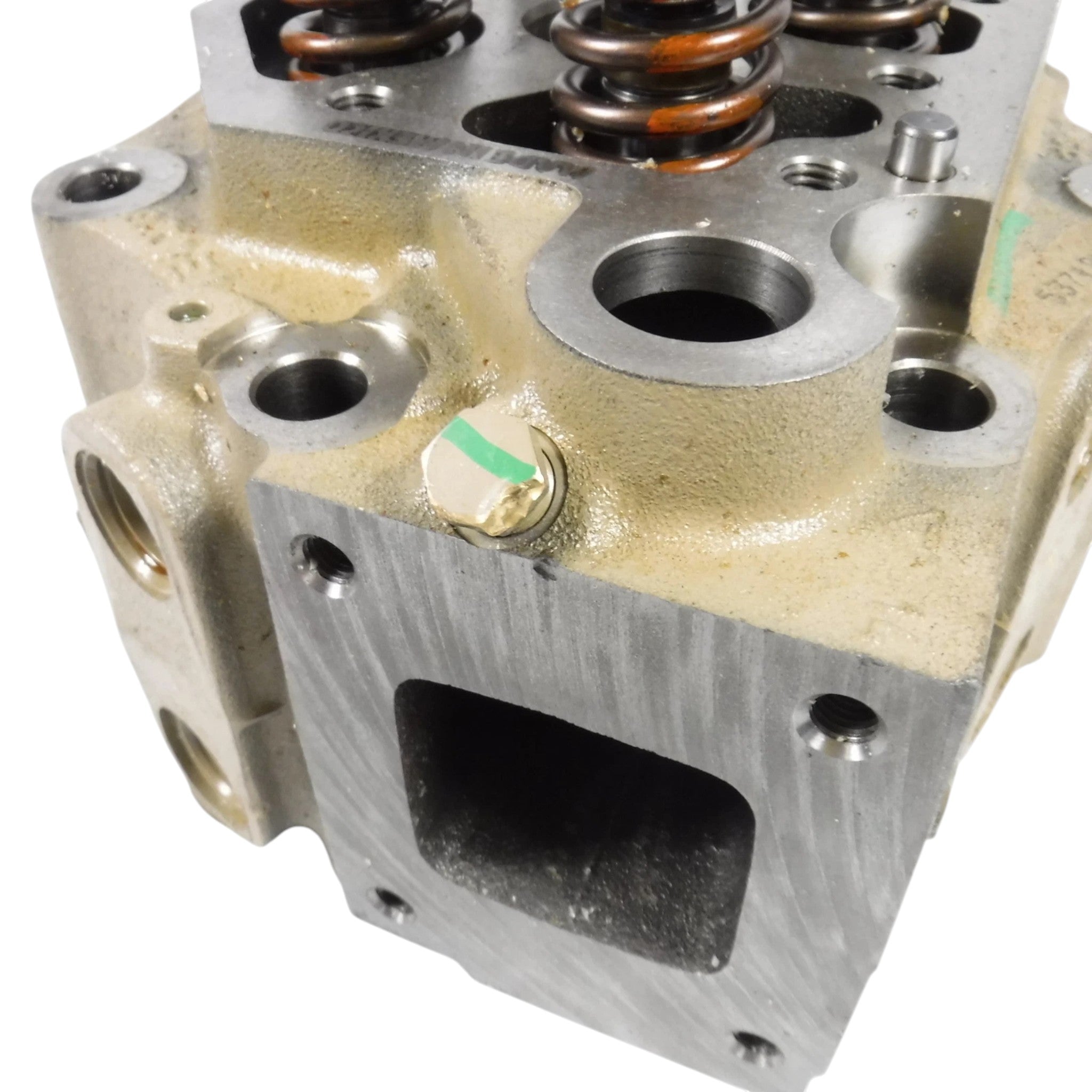 3650877RX Cummins Cylinder Head