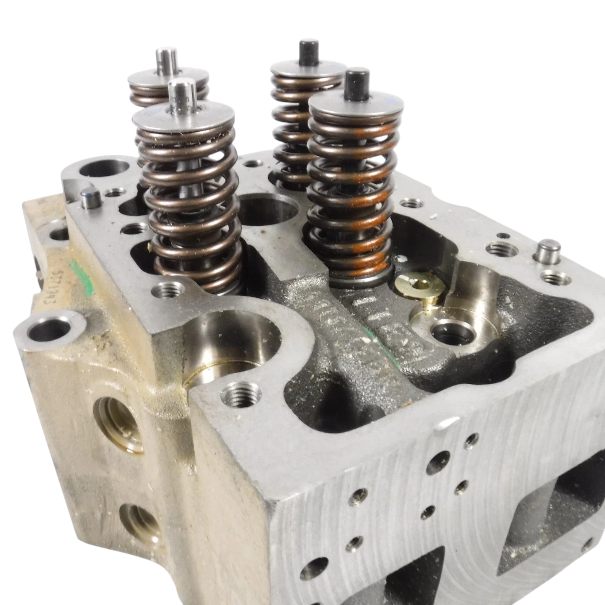 3650877RX Cummins Cylinder Head