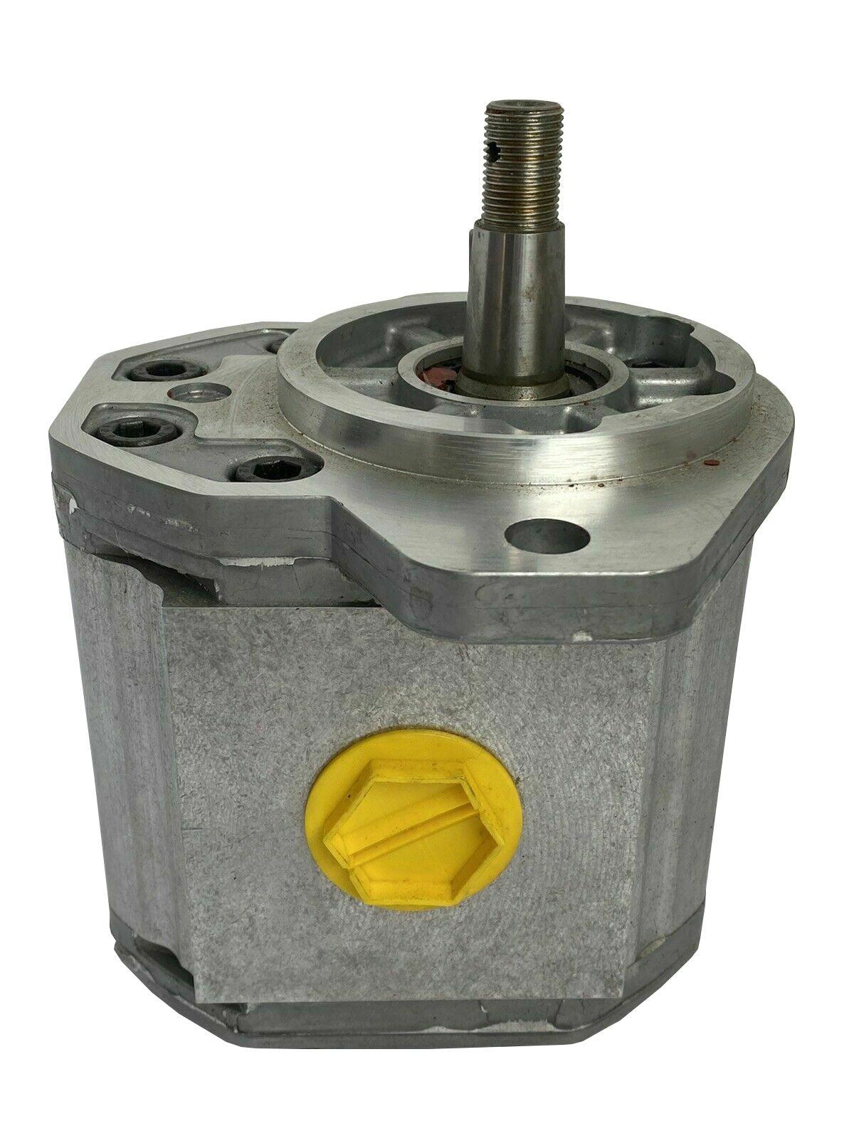 551101133160 Dynamatic Sauer Danfoss Motor Hydraulic Fan Drive New Flyer