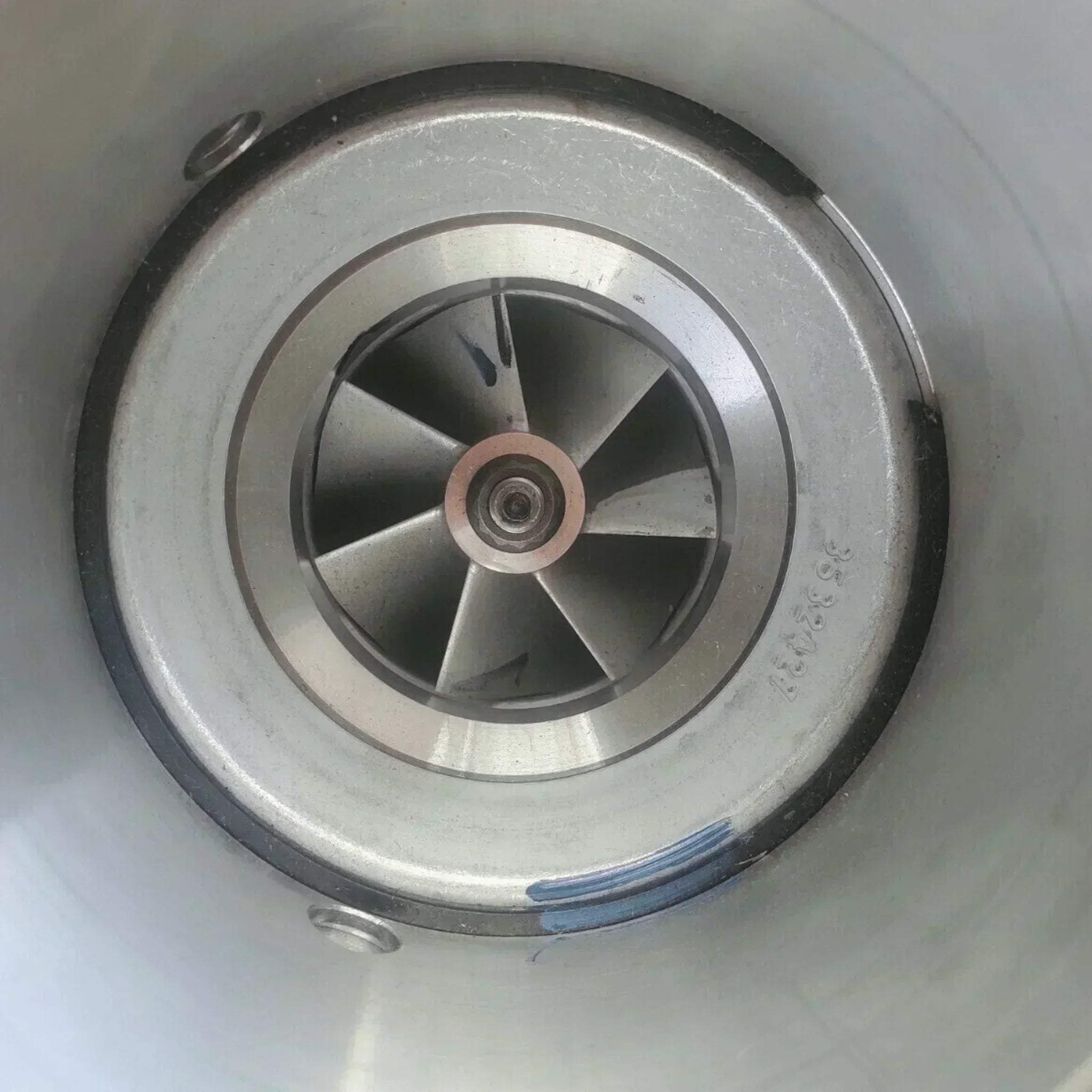 5552078 Genuine Cummins Turbocharger With Actuator For Komatcu Cummins Engine
