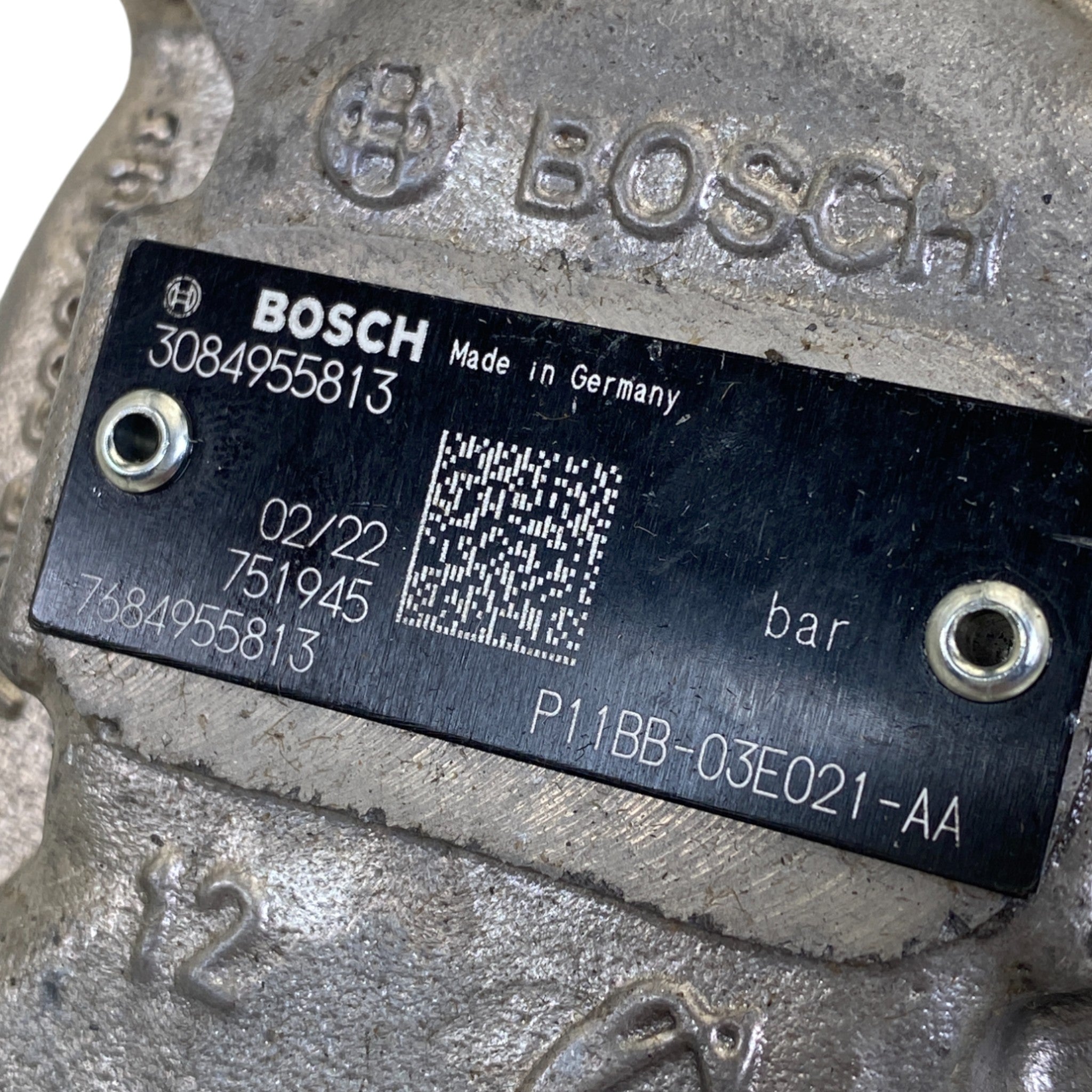 7685502111 Genuine Bosch Power Steering Pump - ADVANCED TRUCK PARTS