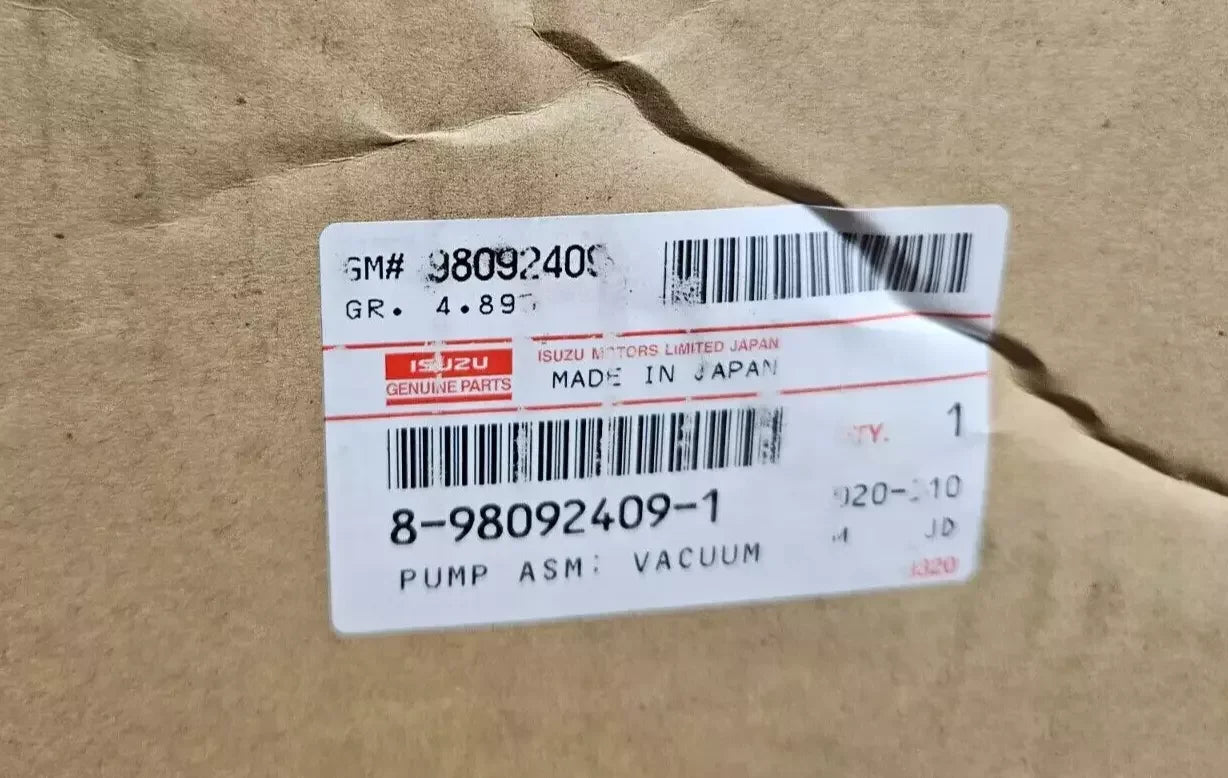 98092409 Genuine Isuzu Water Pump Assembly