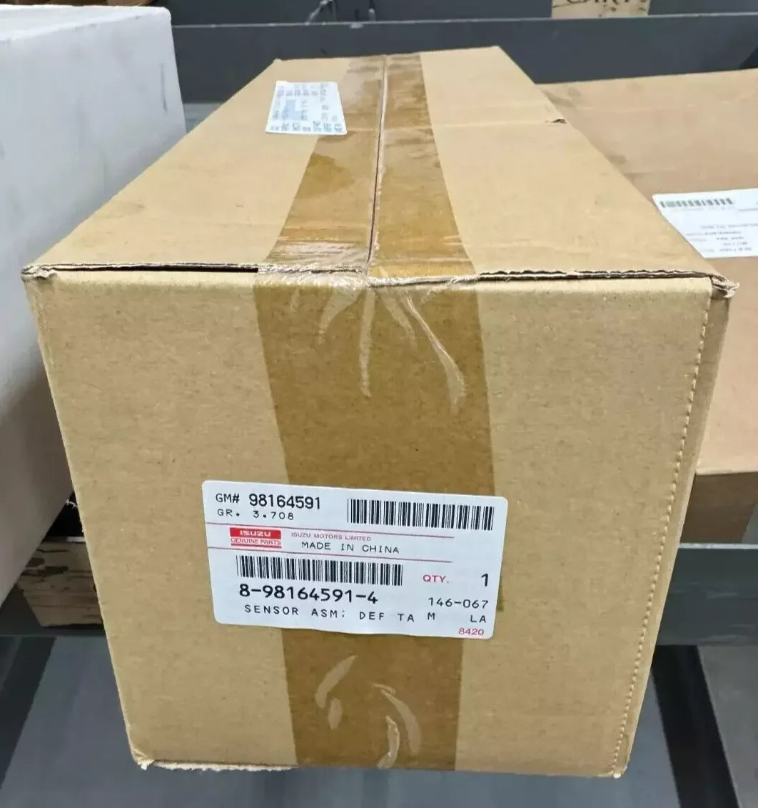 8981645913 Genuine Isuzu DEF Sensor