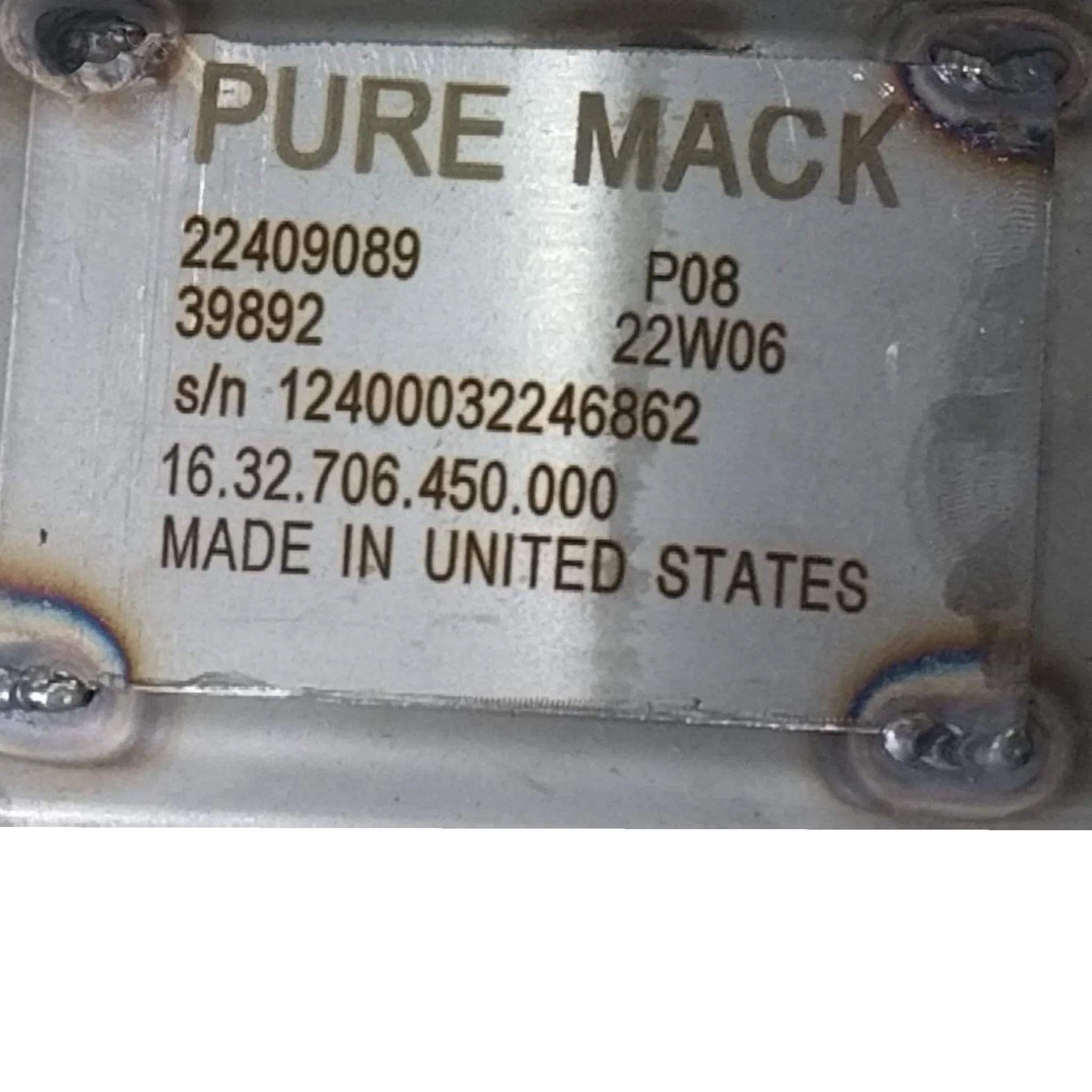22409089 Genuine Volvo Muffler - Truck To Trailer