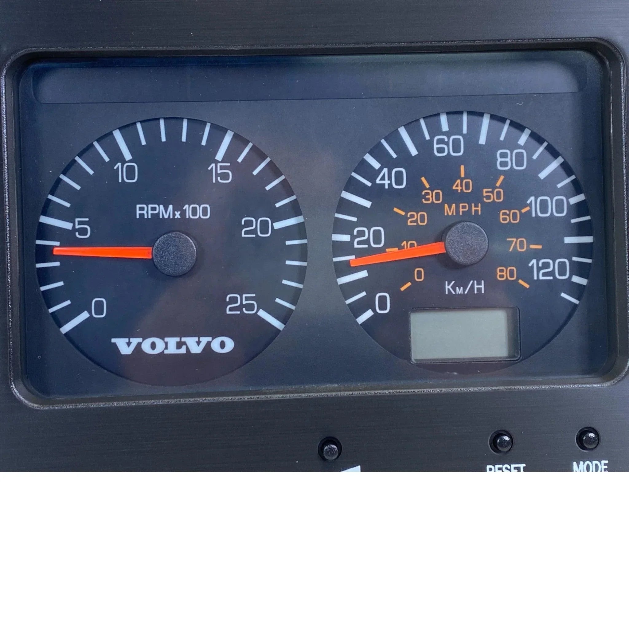 8176575 Genuine Volvo Instrument Cluster