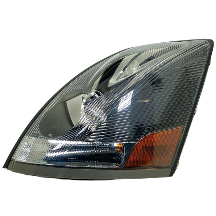 82329124 Genuine Volvo Headlight Assembly For Volvo Vnl 2014-05