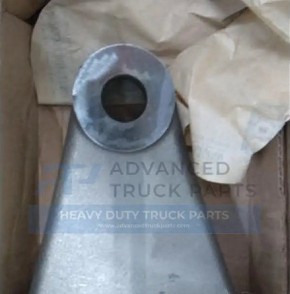 8235-3150P1628 Genuine Mack Bracket