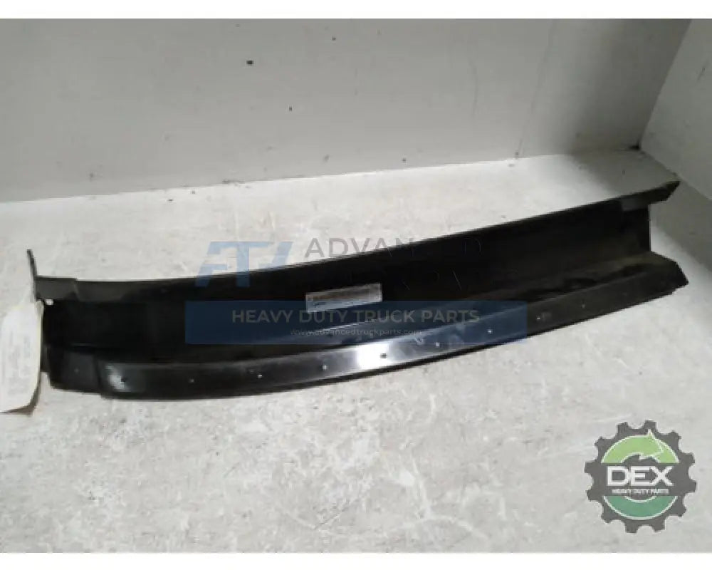 82762908 Genuine Mack Fender Reinforcement