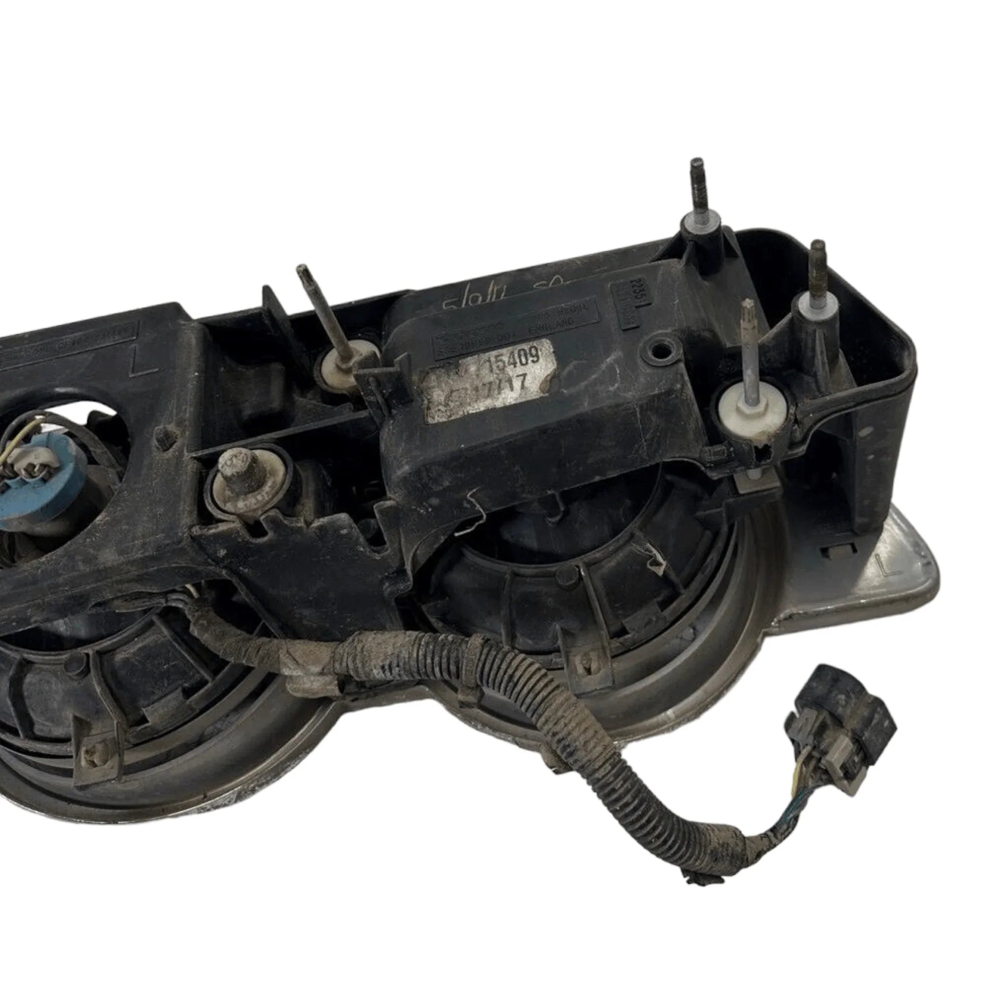 84715409 Genuine Volvo Left Side VHD VAH Headlamp Assembly