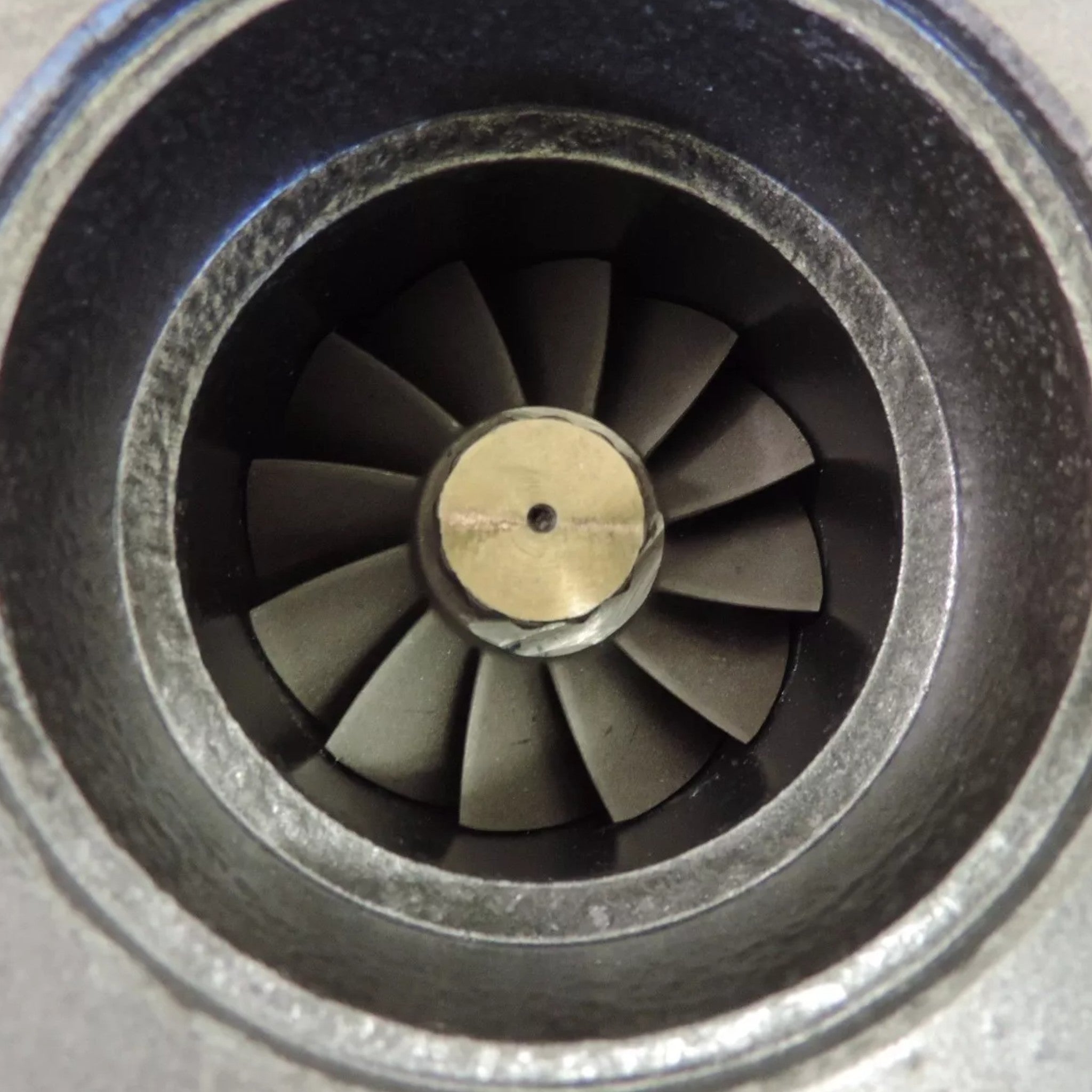 85000288 Genuine Volvo Turbocharger HX52 For Volvo Mack
