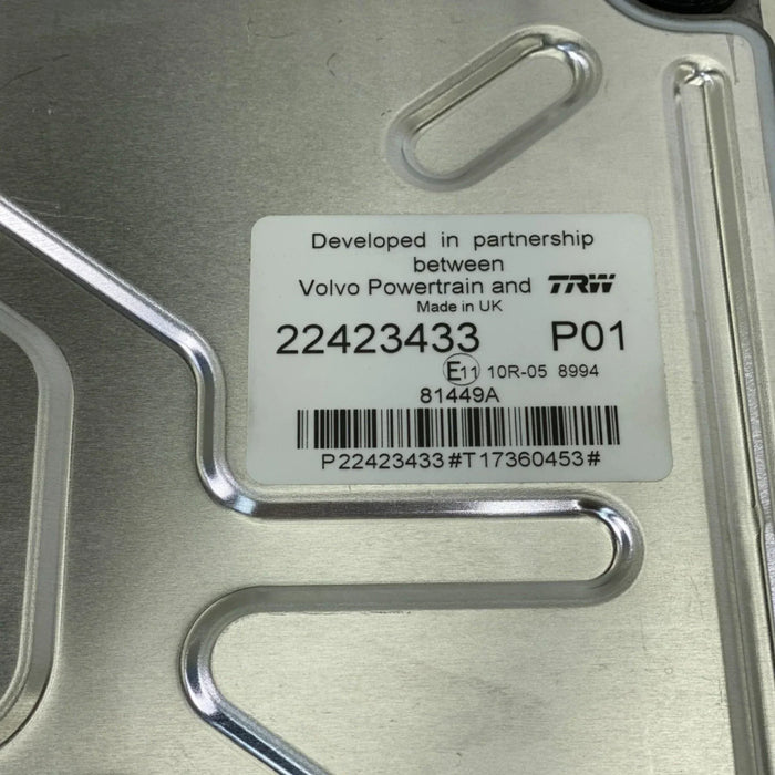 85020762 Genuine Volvo ECM Electronic Control Module