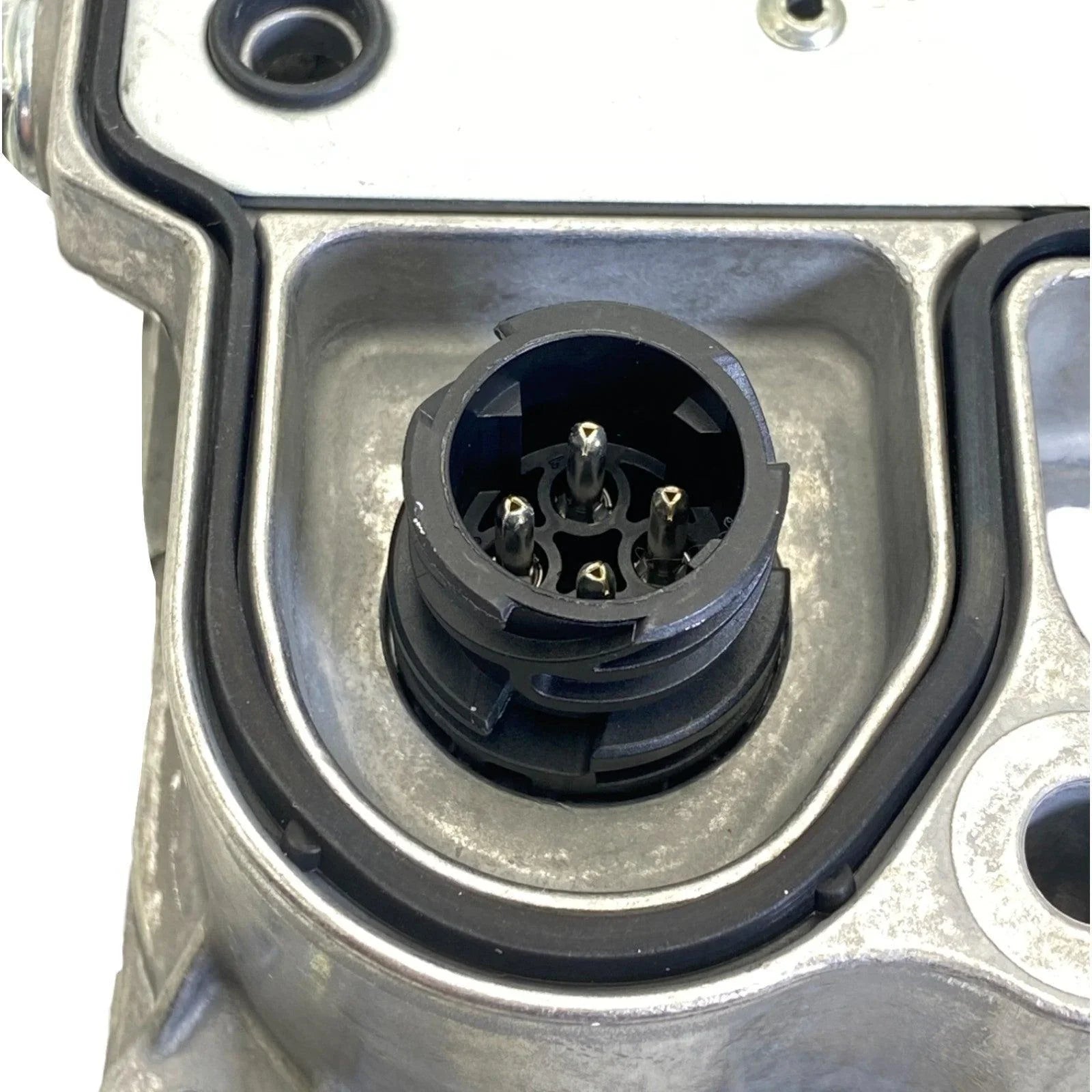 85022032 Genuine Volvo Control Solenoid Valve