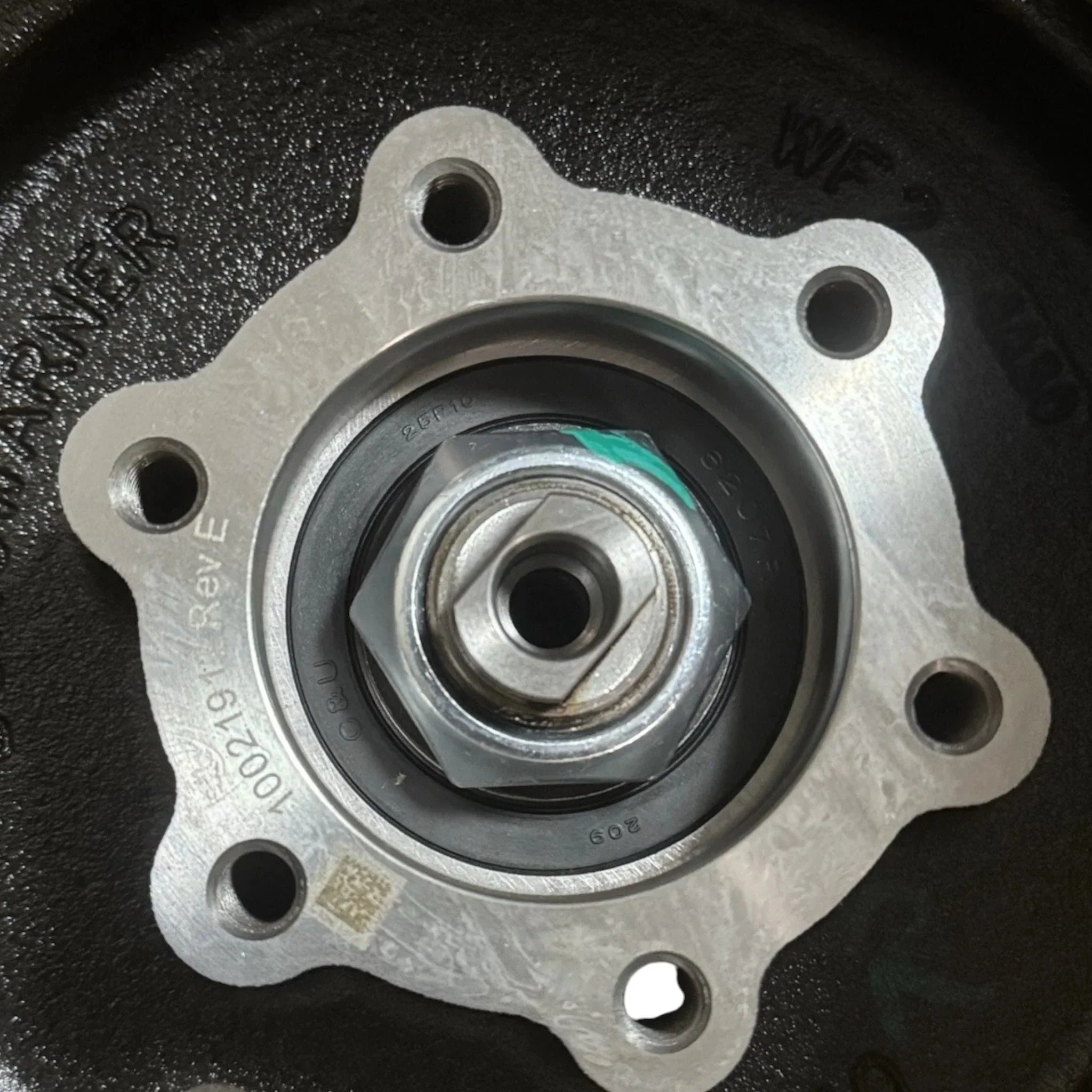 85111809 Genuine Volvo Engine Cooling Fan Hub