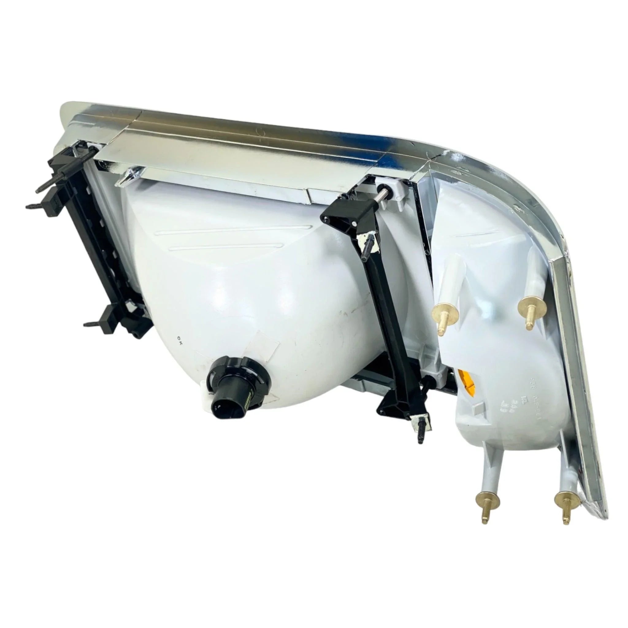 888-5502 Genuine Mack Headlamp Complete For CH612 CH613 1999-2005