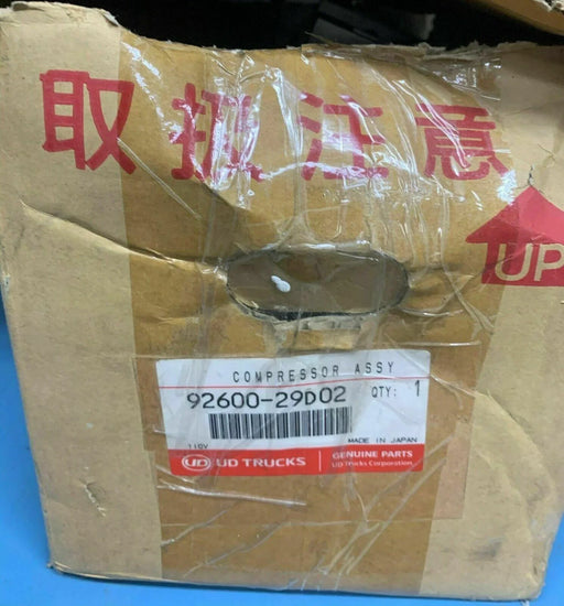 92600-29D02 Nissan Ud Diesel Truck A/C Ac Air Compressor