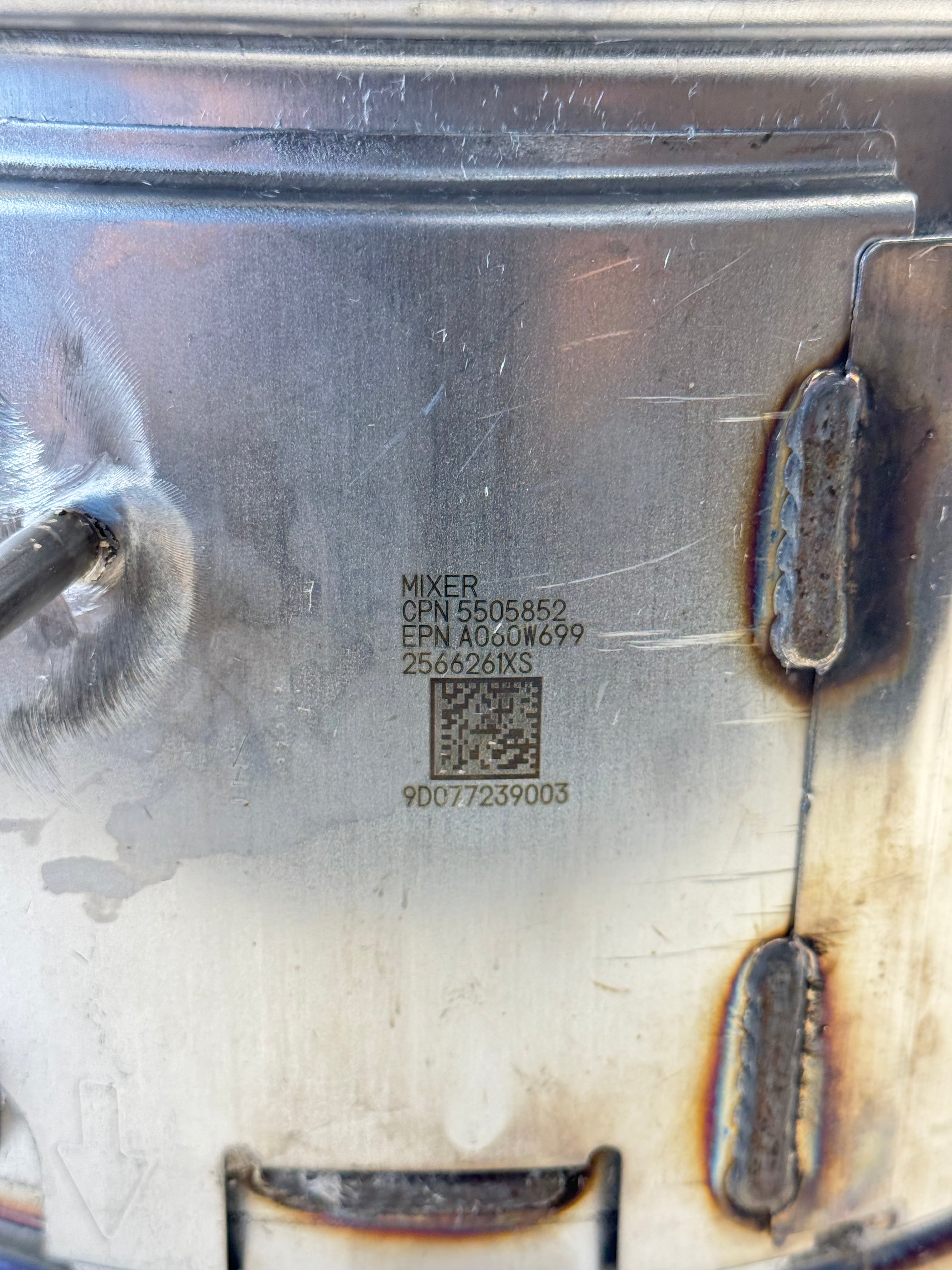 5505852 Genuine Paccar Decomposition Reactor