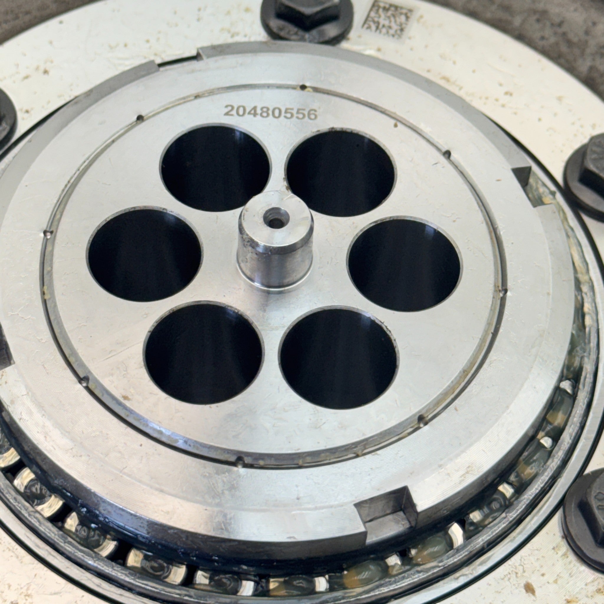 23493803 Genuine Mack Idler Gear