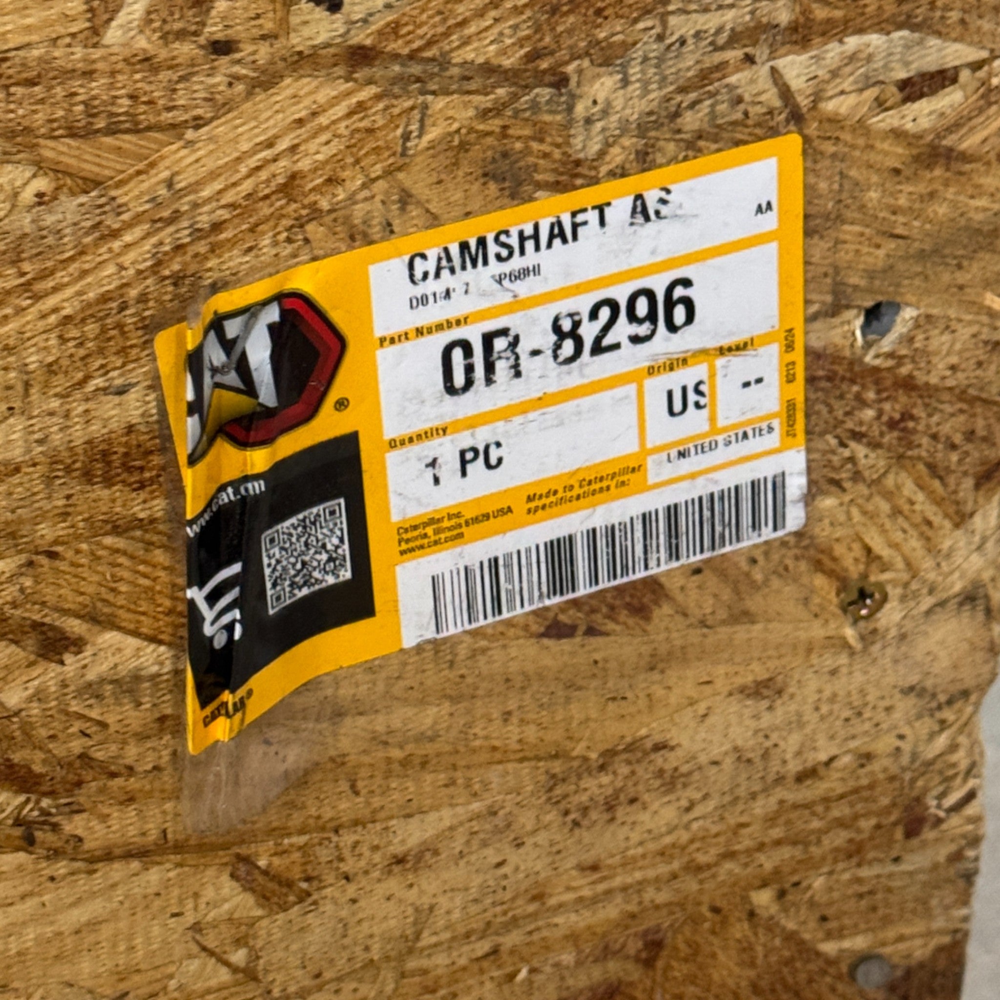 0R-8296 Genuine CAT Camshaft