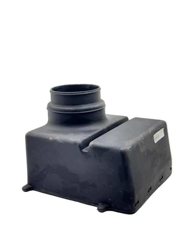 W0003048 Workhorse Plastic Duct - Front Air Intake