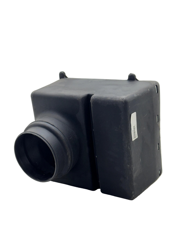 W0003048 Workhorse Plastic Duct - Front Air Intake