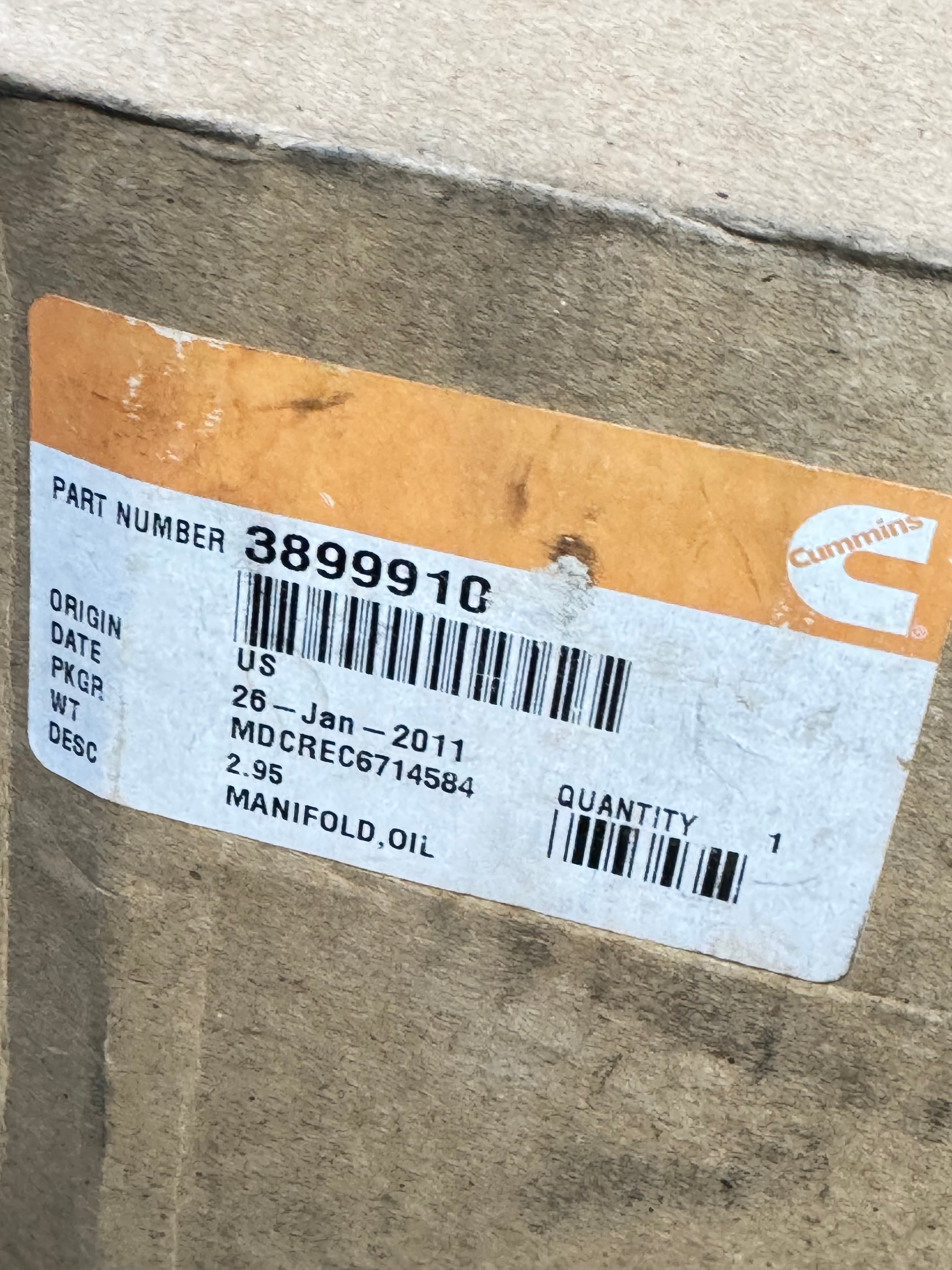 3899910 Genuine Cummins Oil Manifold